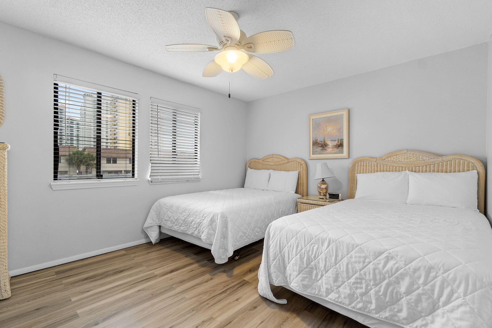 SUGAR BEACH T/H - Residential