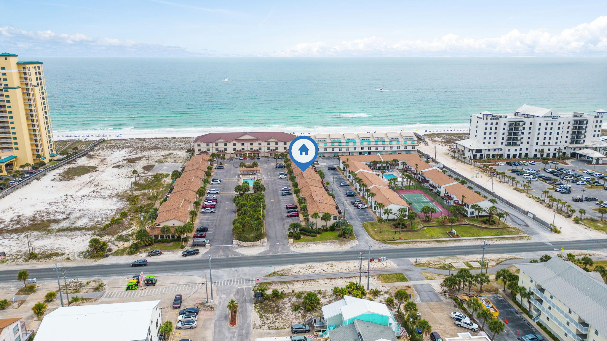 SUGAR BEACH T/H - Residential