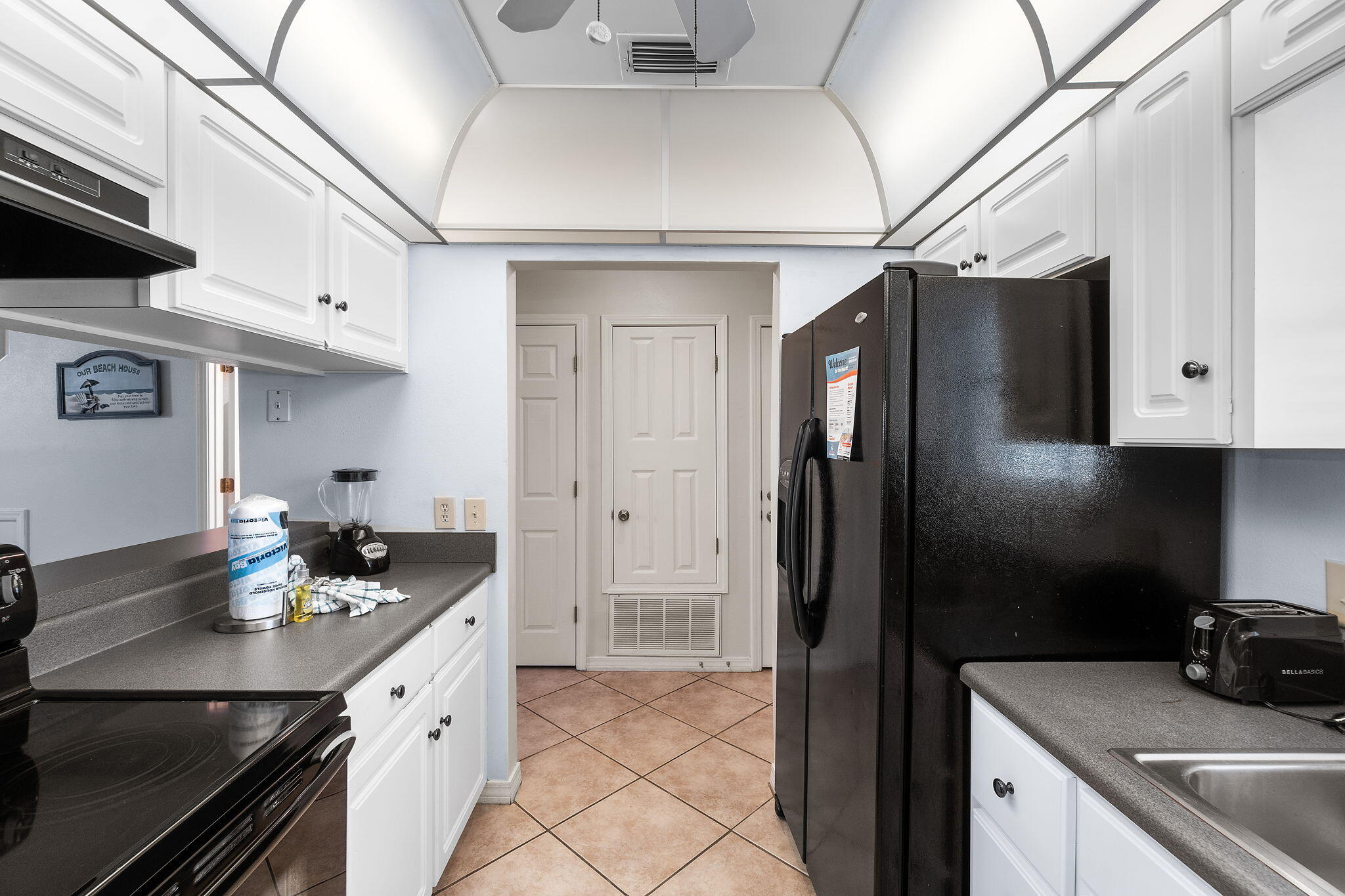 SUGAR BEACH T/H - Residential