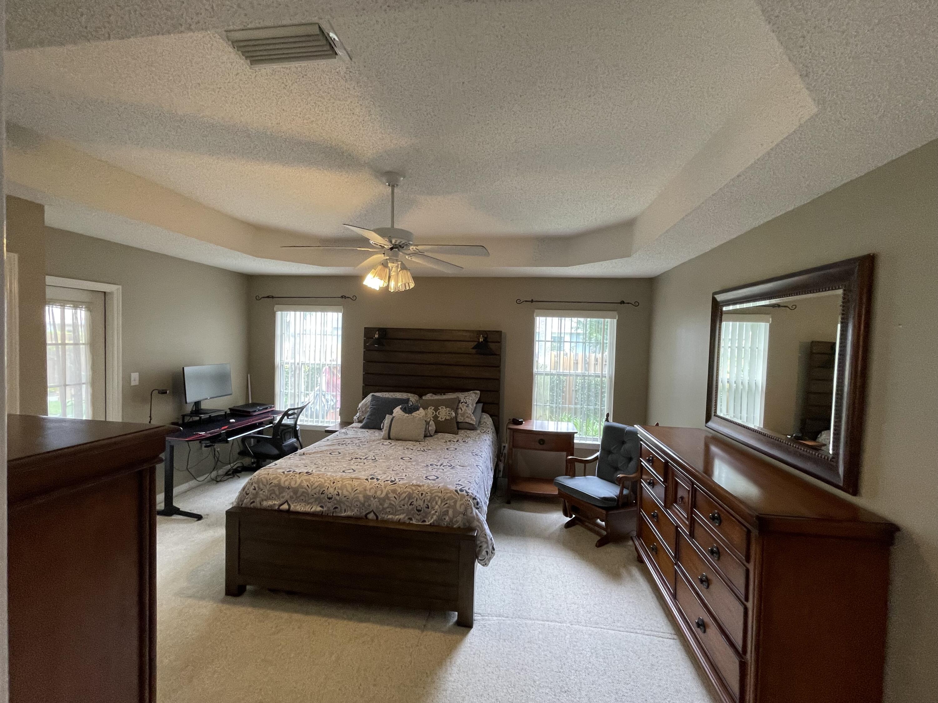 BAYSIDE - Residential