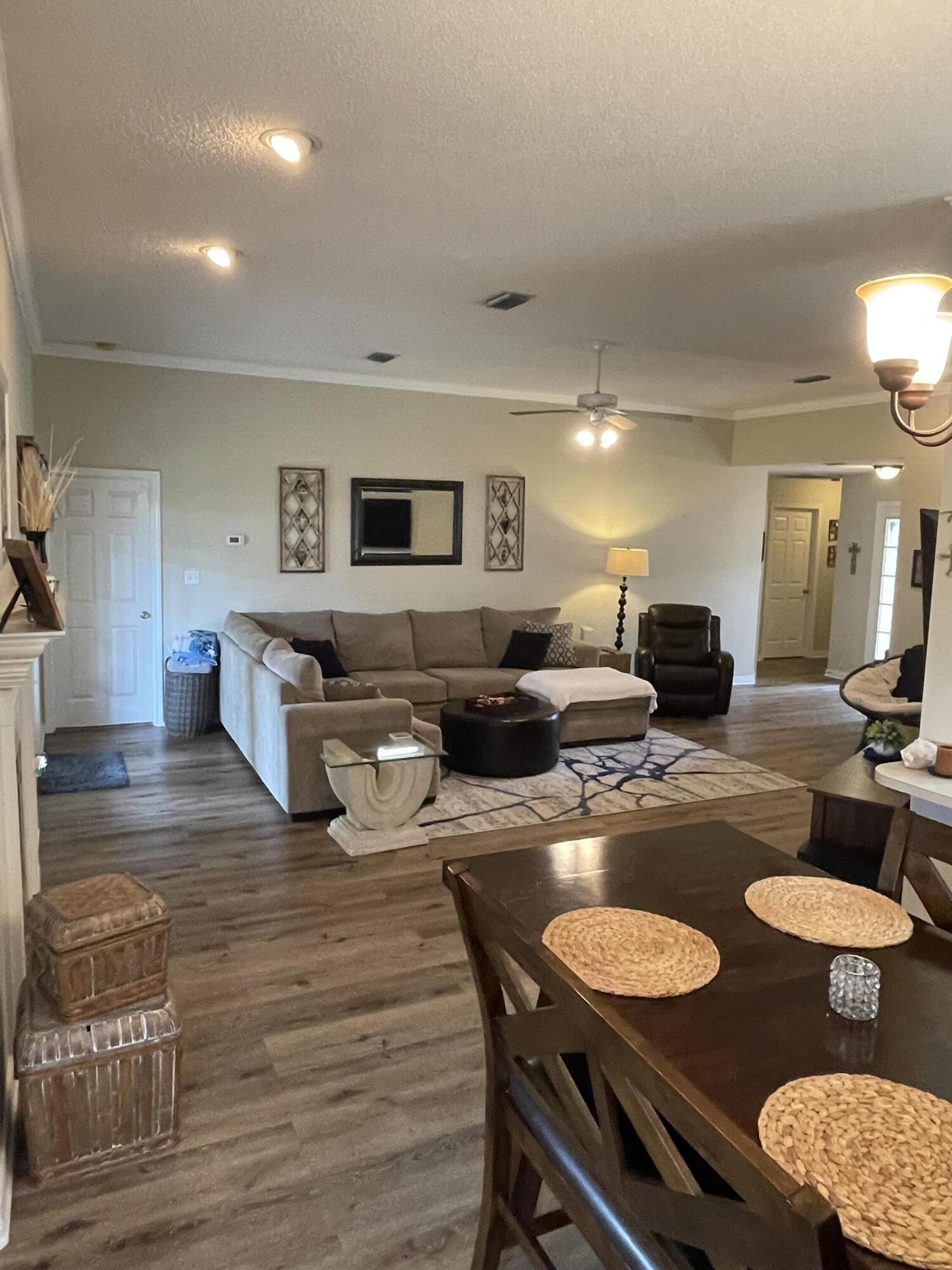 BAYSIDE - Residential