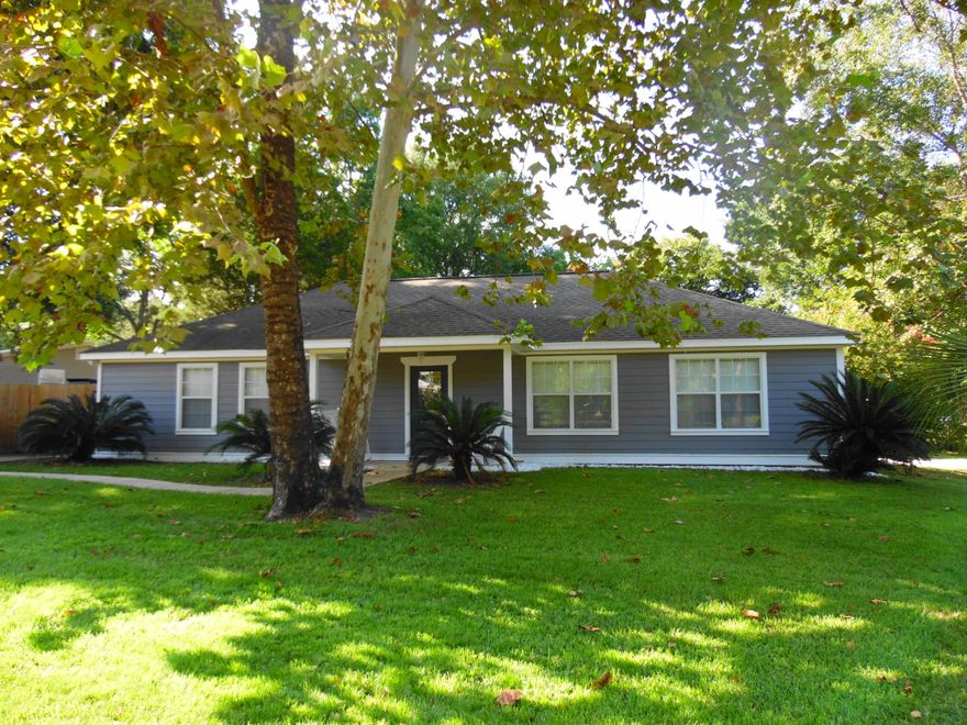 Super sized home in the city with 1920 square feet on corner lot in the city. Perfect location for schools and work.All of the room sizes are so oversized for comfort and large pieces of furniture. This home will accommodate large furniture and a large family. Kitchen is gorgeous with island, breakfast bar, work station for bookkeeping and home computer for the family, so many cabinets and storage. Laundry room just off the kitchen. adjoining new den/child's play room. (Seller has installed chalk-board walls and magnetic trim, the perfect play station for children. Den accesses backyard that has detached storage building and play equipment for children, if needed. CLICK ON ''MORE'' to read further details on this home.