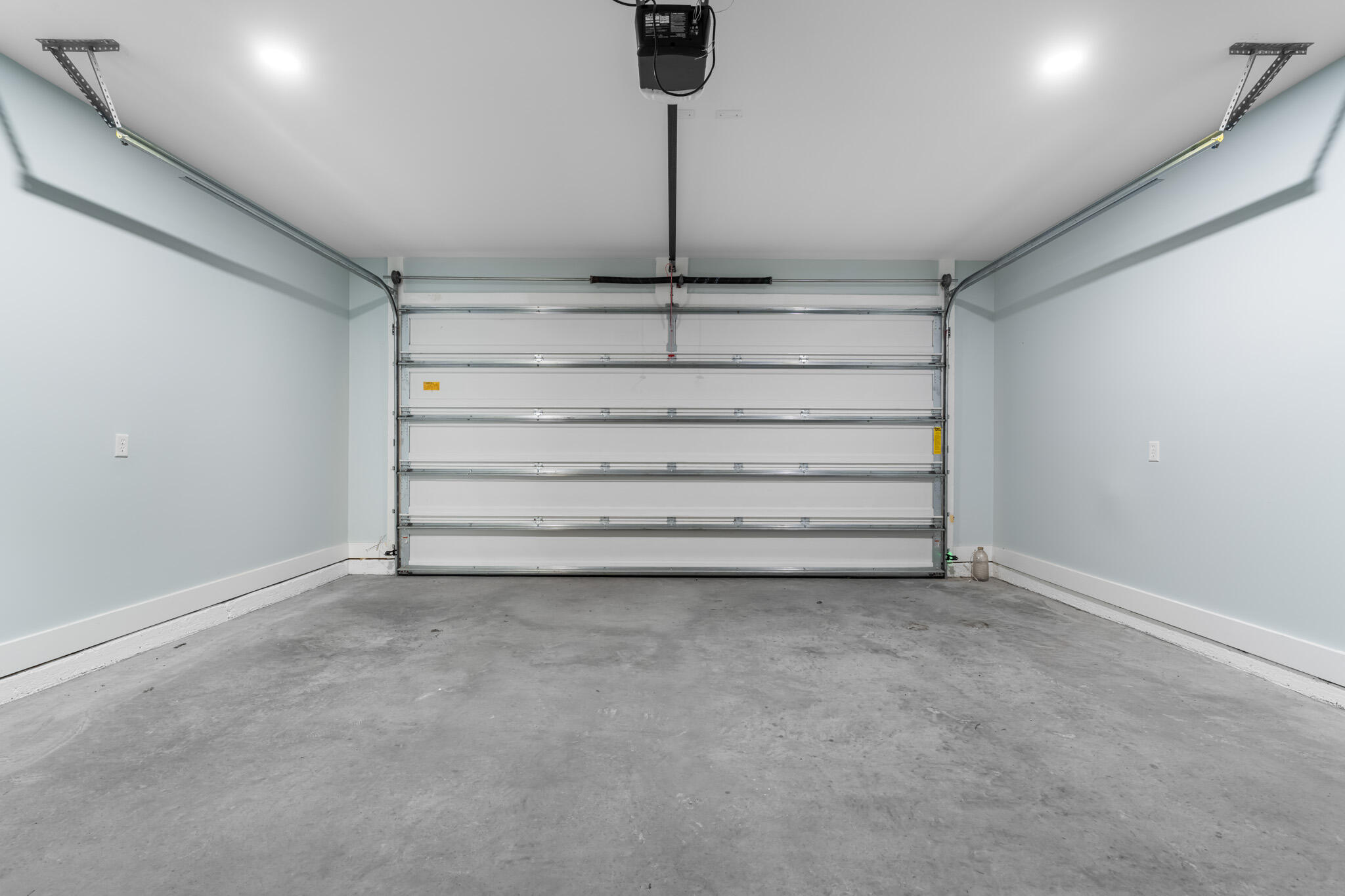 CASA LOMA S/D - Residential Lease