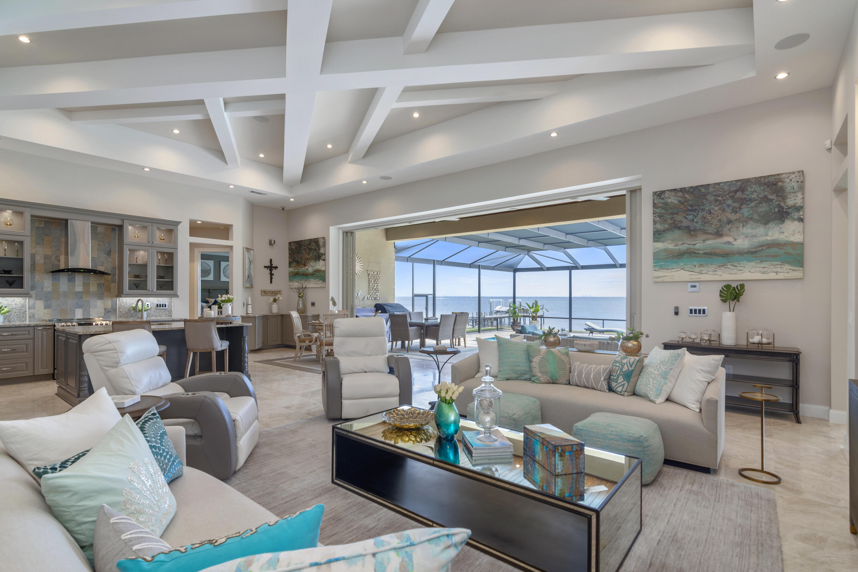 DANA & DOLPHIN POINT - Residential