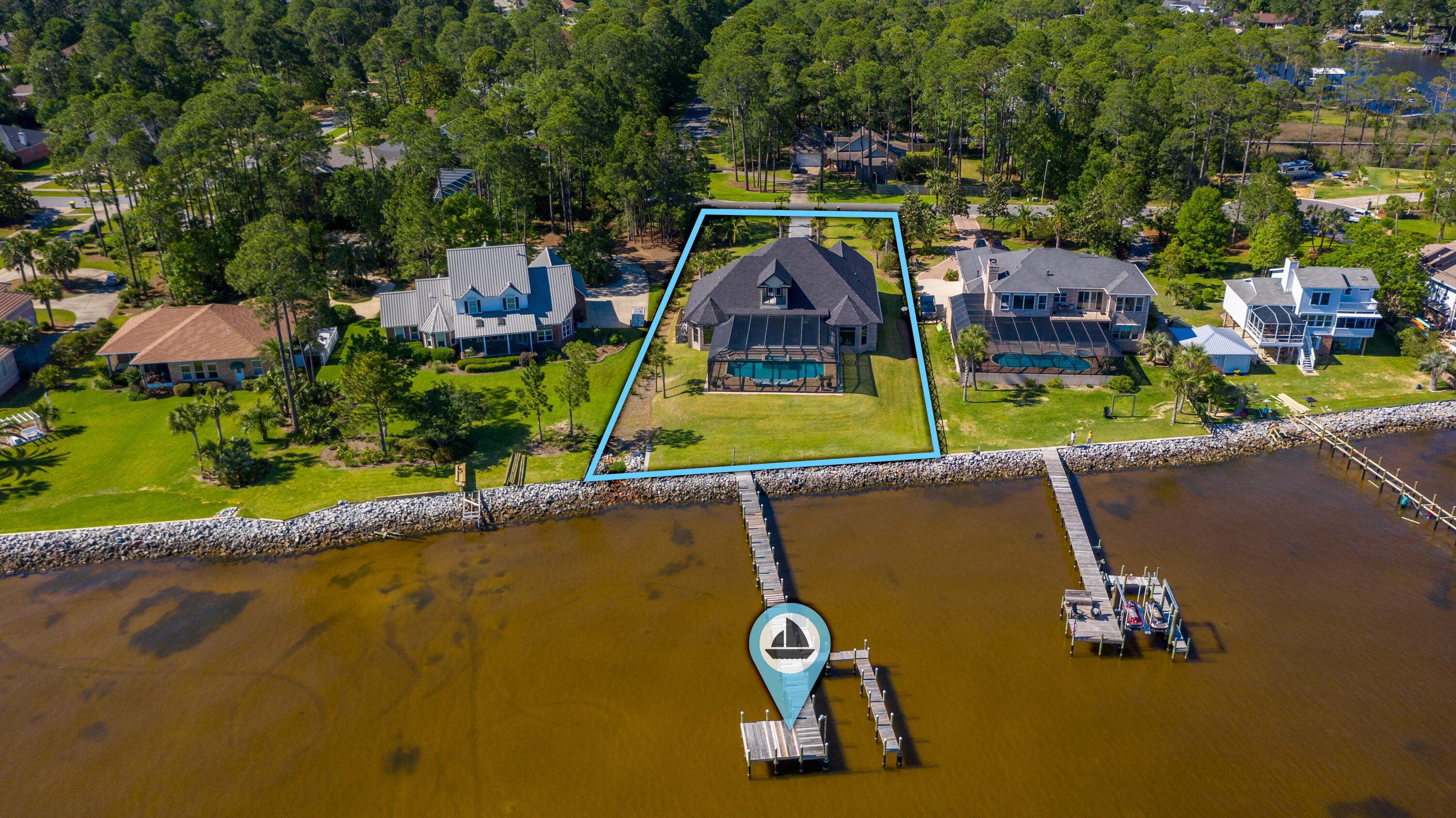 DANA & DOLPHIN POINT - Residential