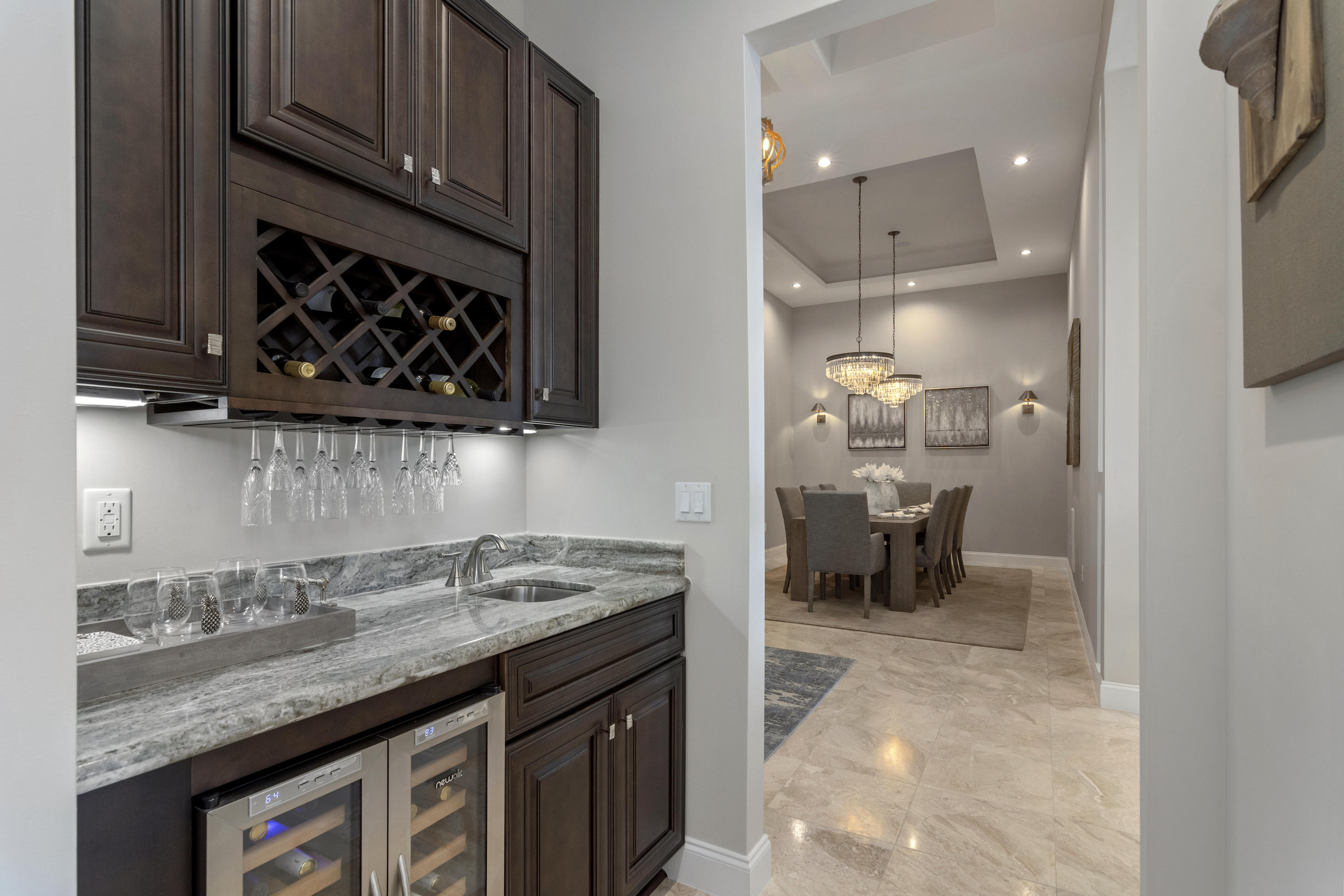 DANA & DOLPHIN POINT - Residential