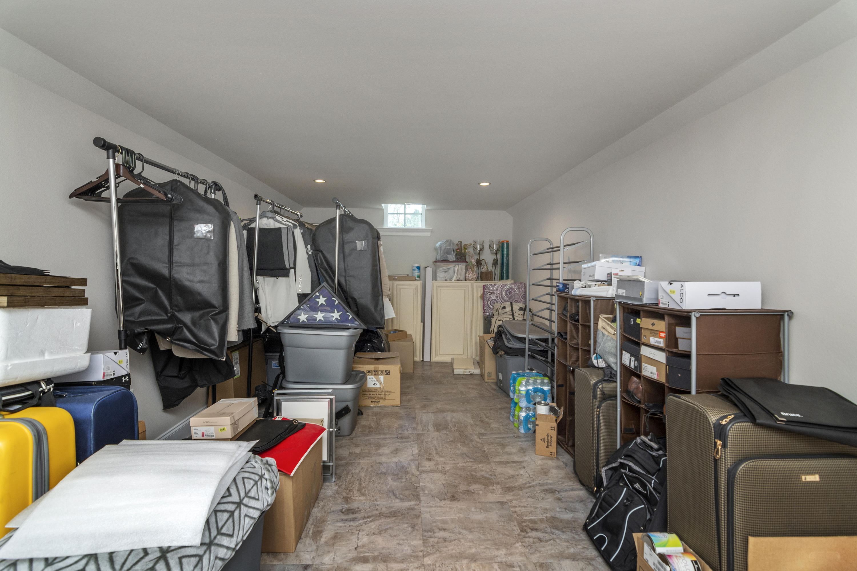 DANA & DOLPHIN POINT - Residential