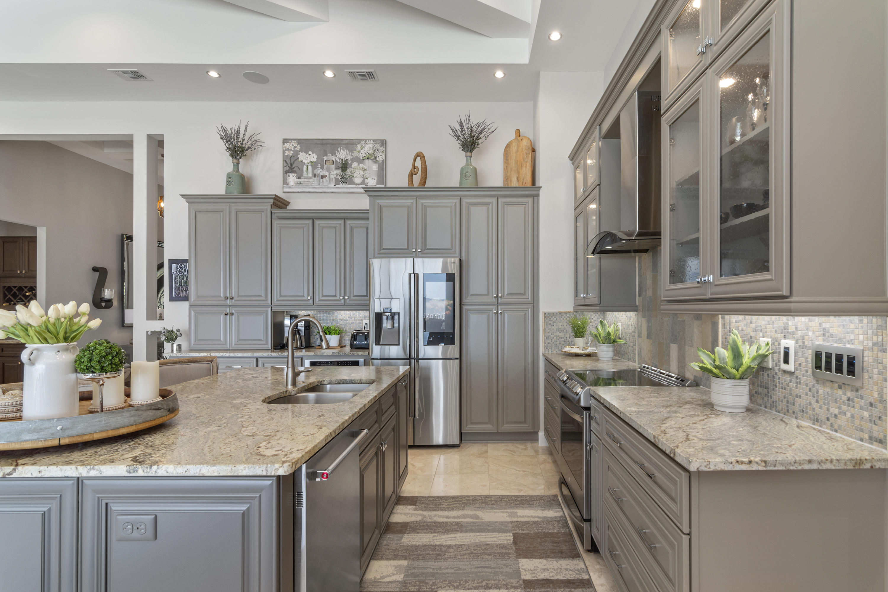 DANA & DOLPHIN POINT - Residential