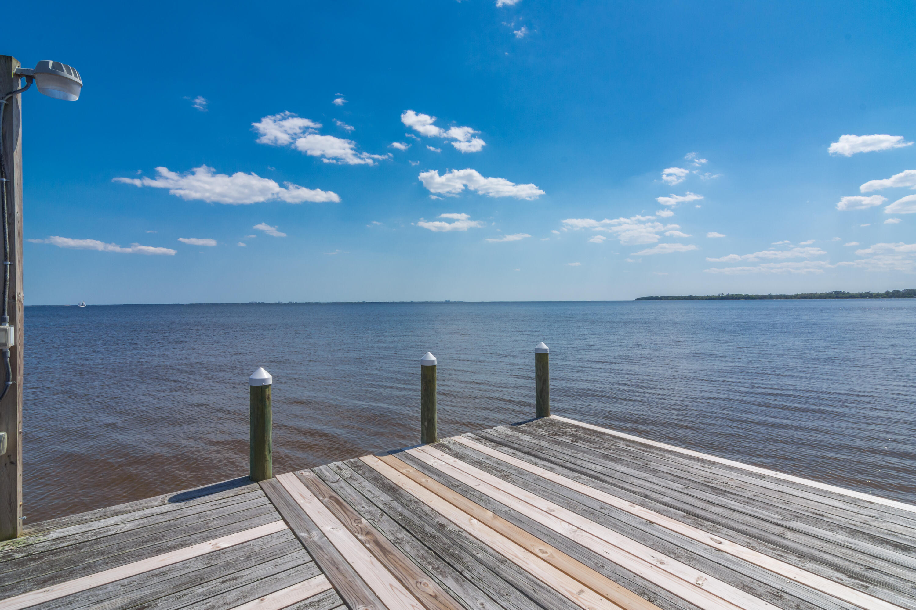DANA & DOLPHIN POINT - Residential