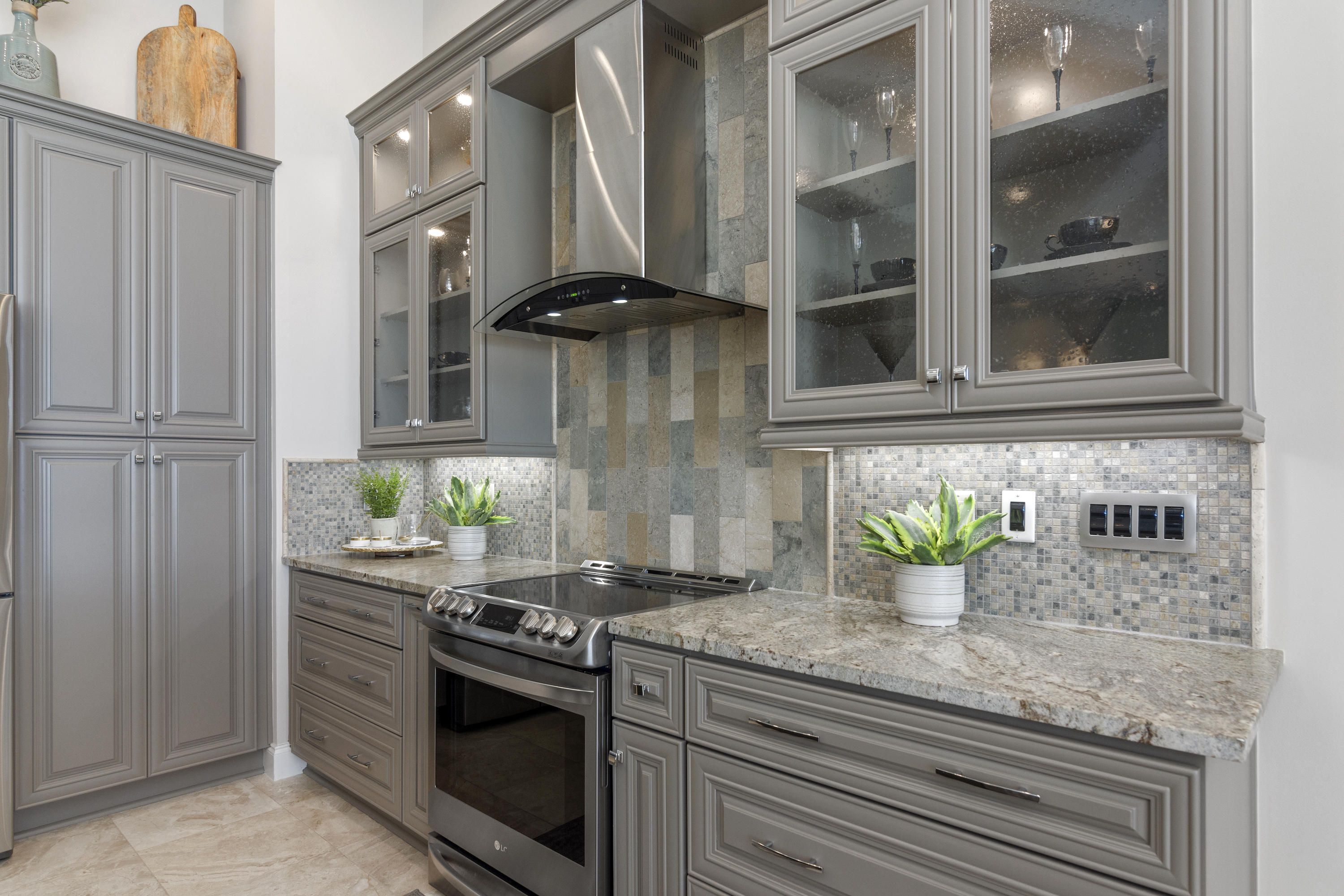 DANA & DOLPHIN POINT - Residential