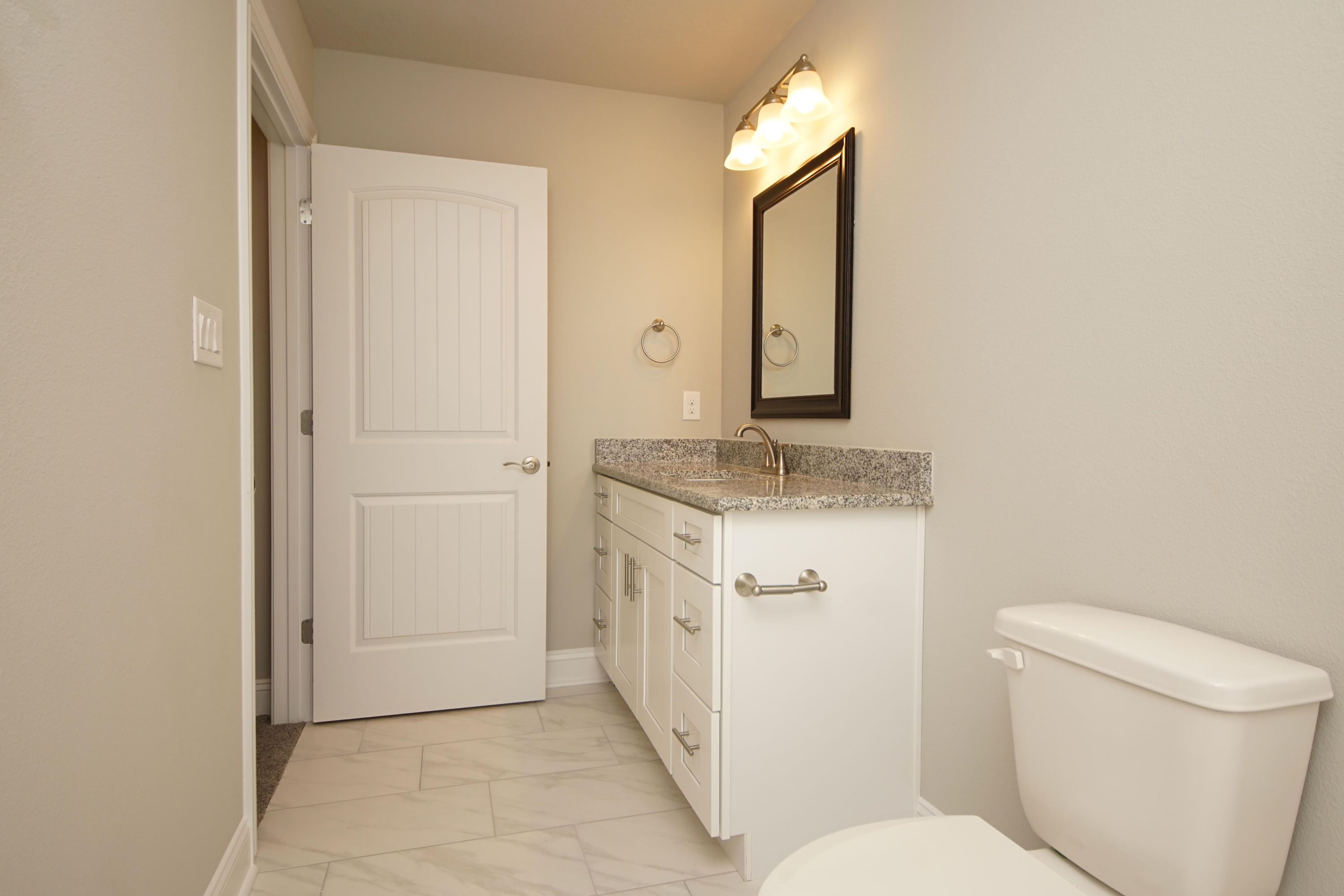 NO RECORDED SUBDIVISION - Residential