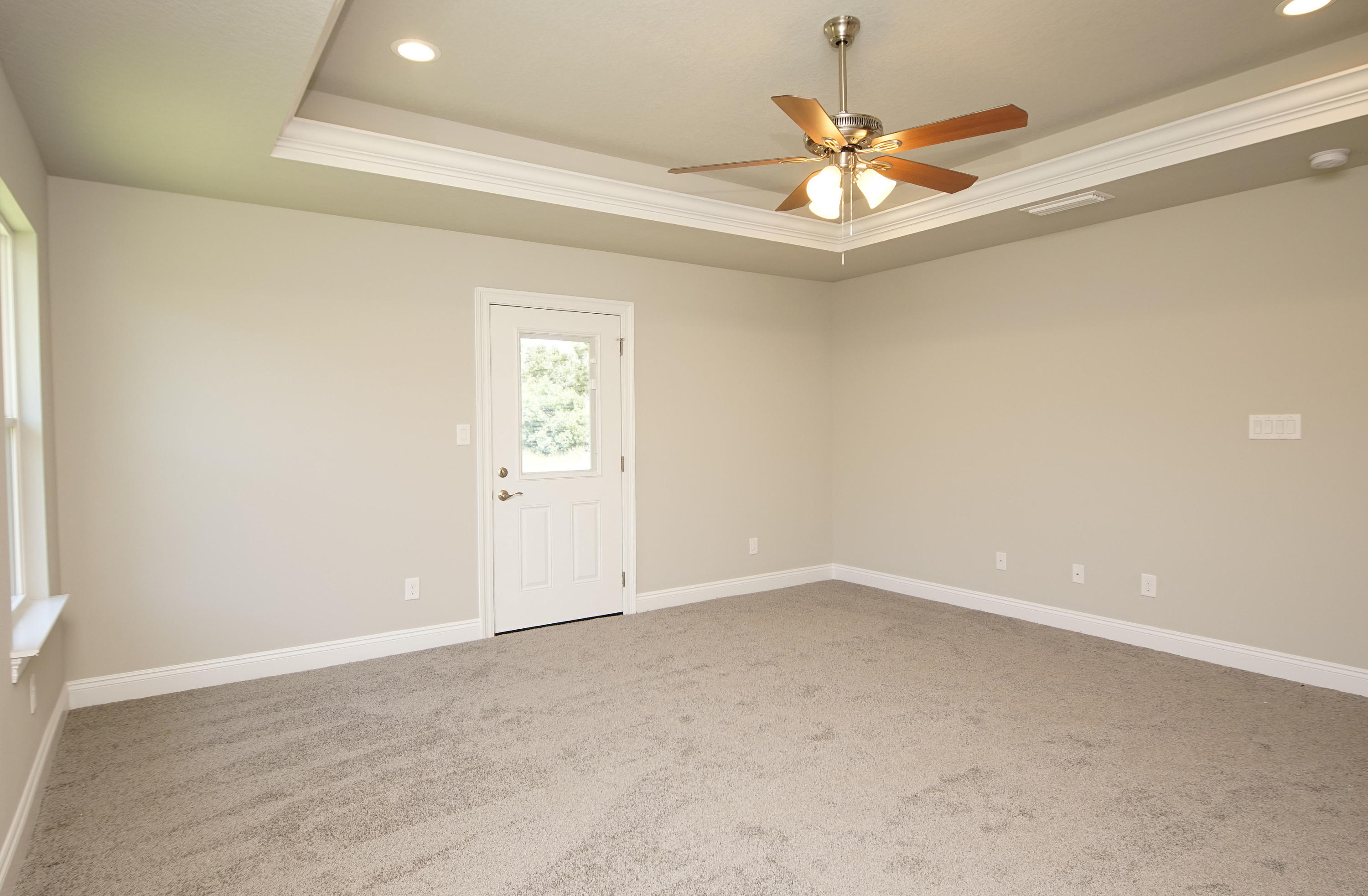 NO RECORDED SUBDIVISION - Residential