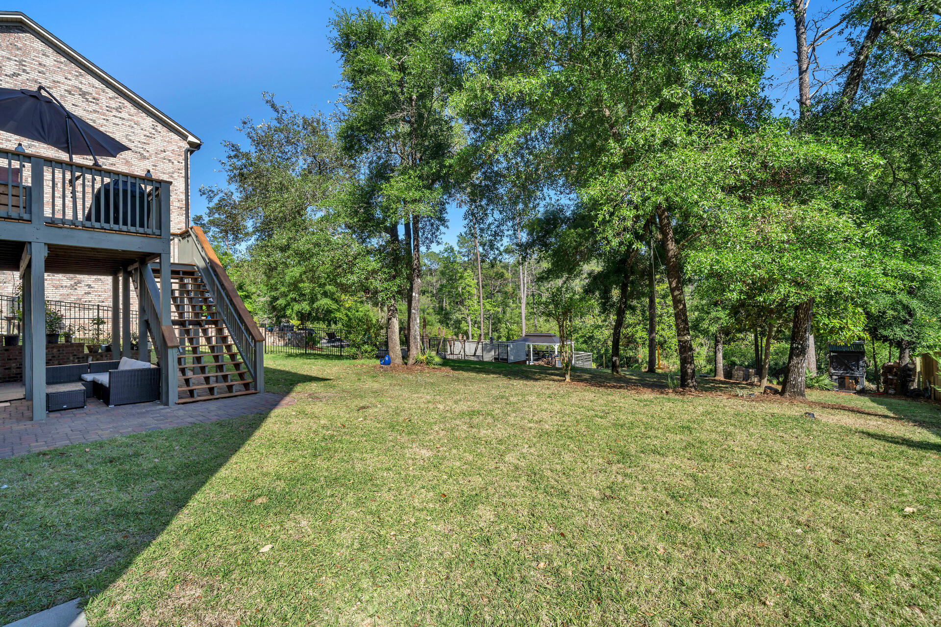 HAWK'S LANDING - Residential