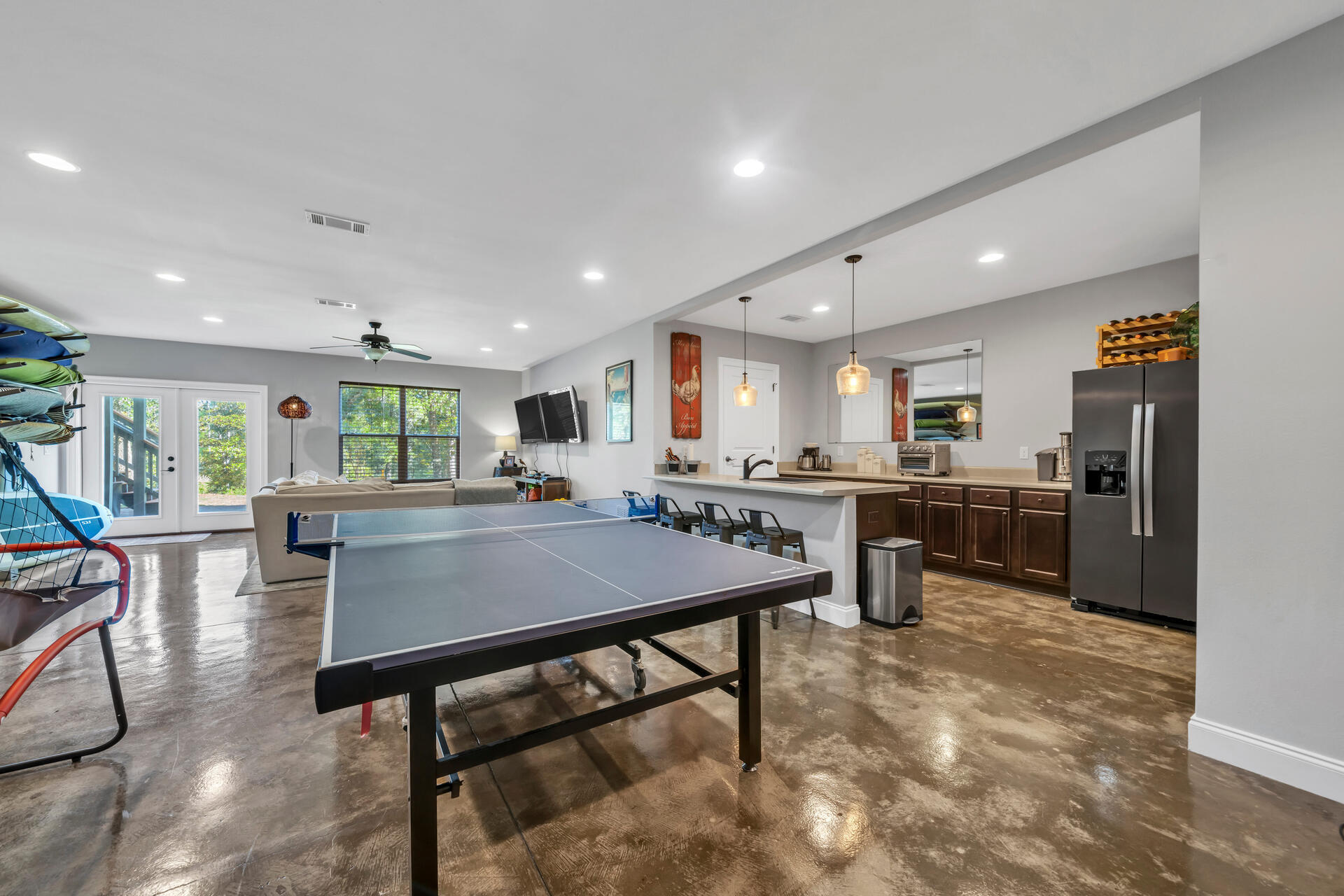 HAWK'S LANDING - Residential