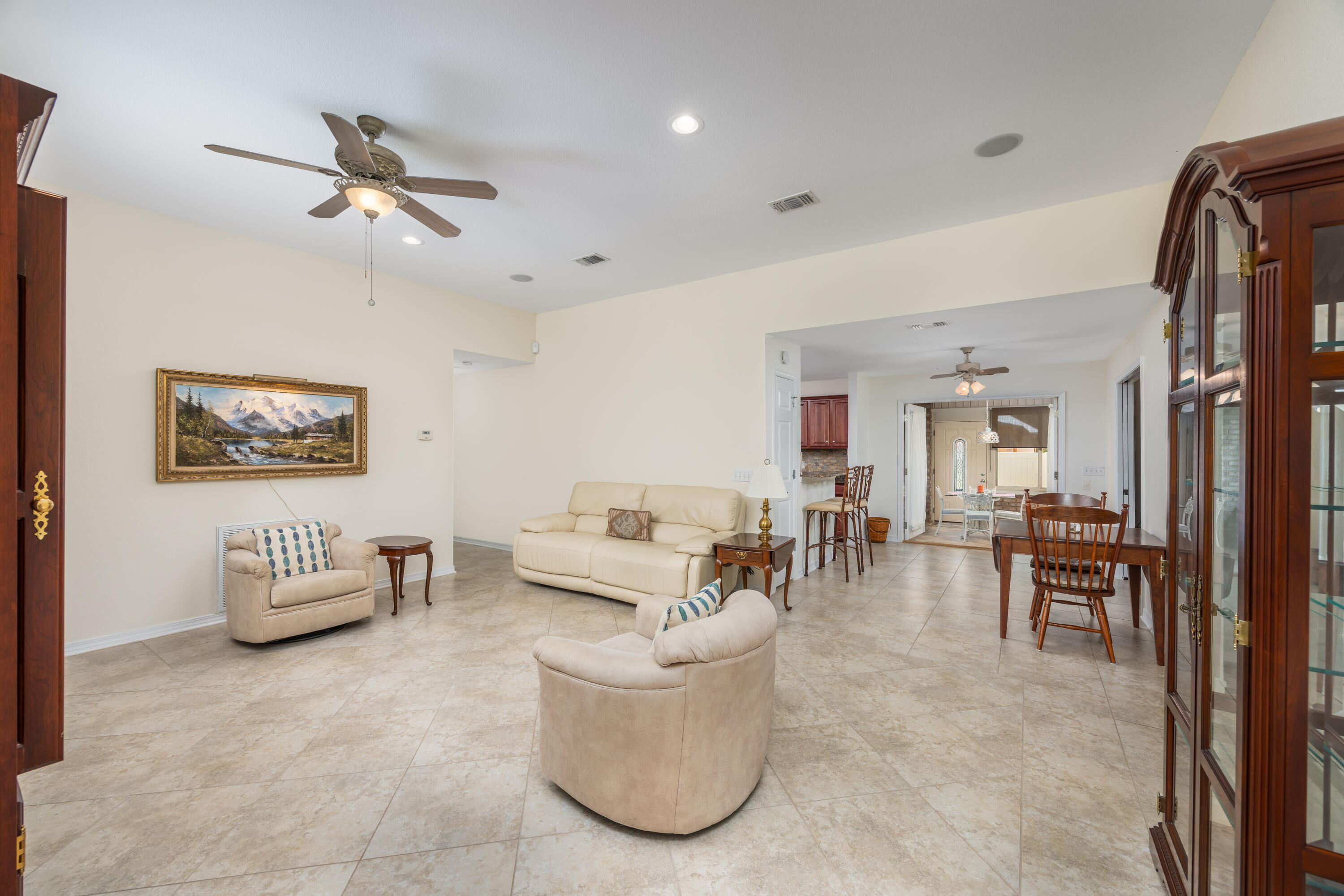 HOLLEY BY THE SEA - Residential