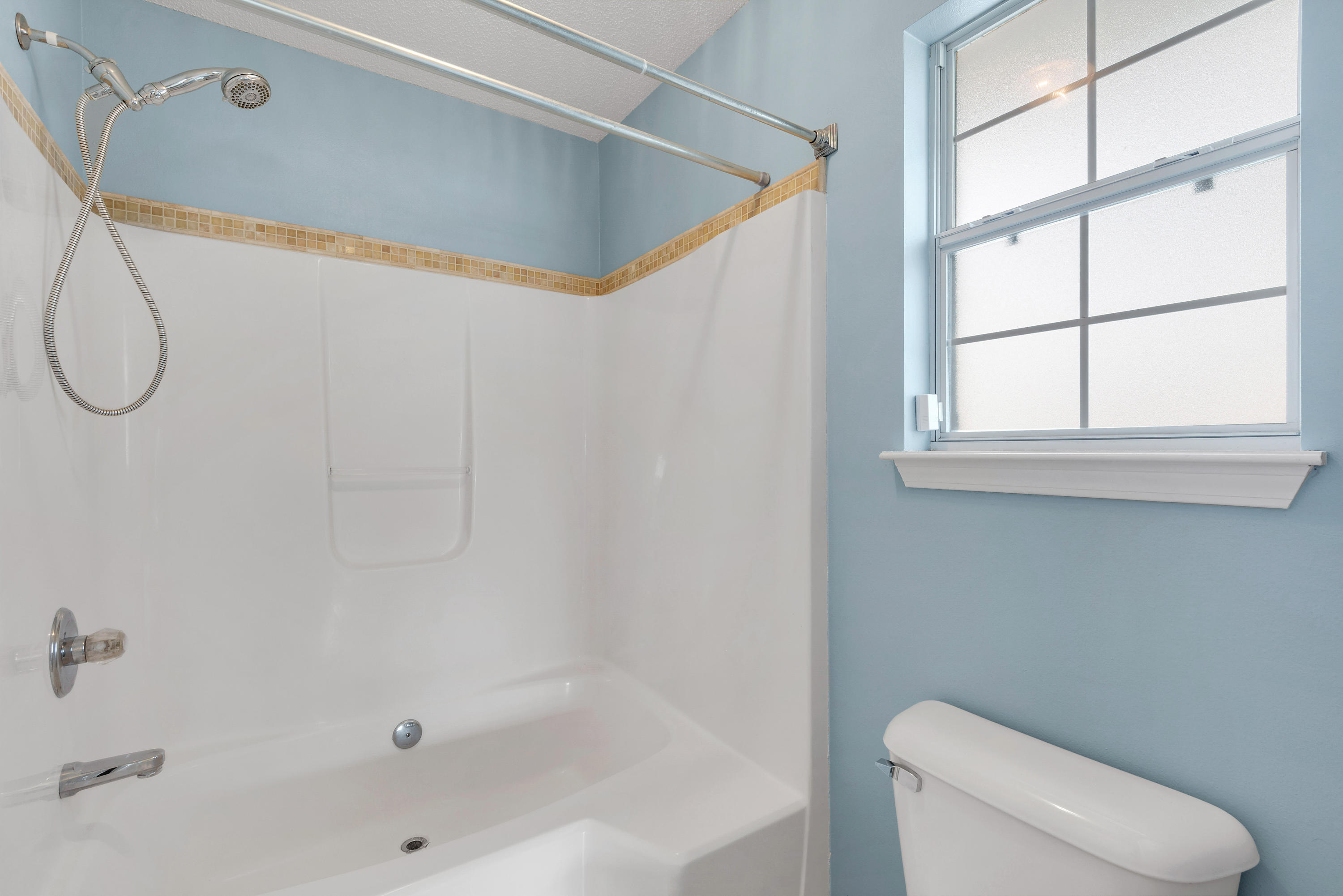 EMERALD LAKES PH 3 - Residential