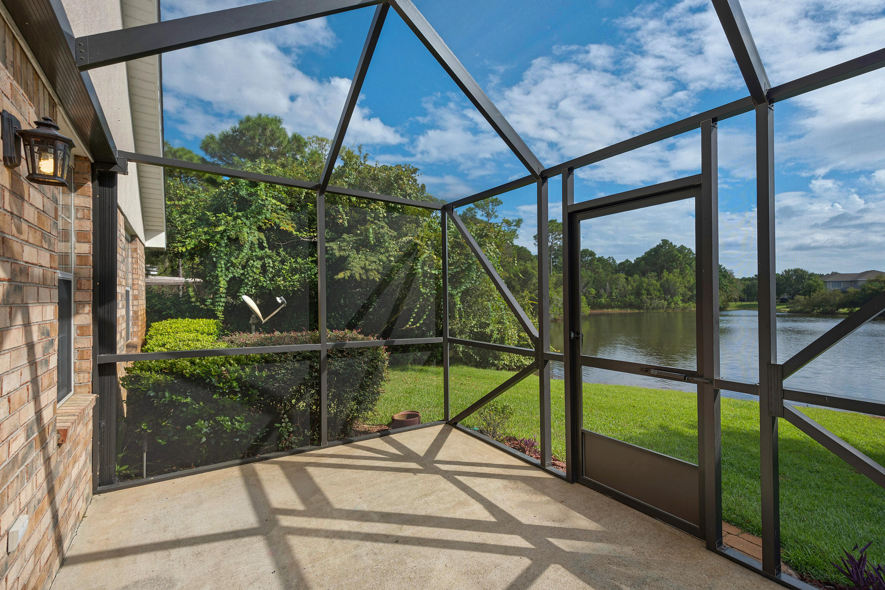 EMERALD LAKES PH 3 - Residential