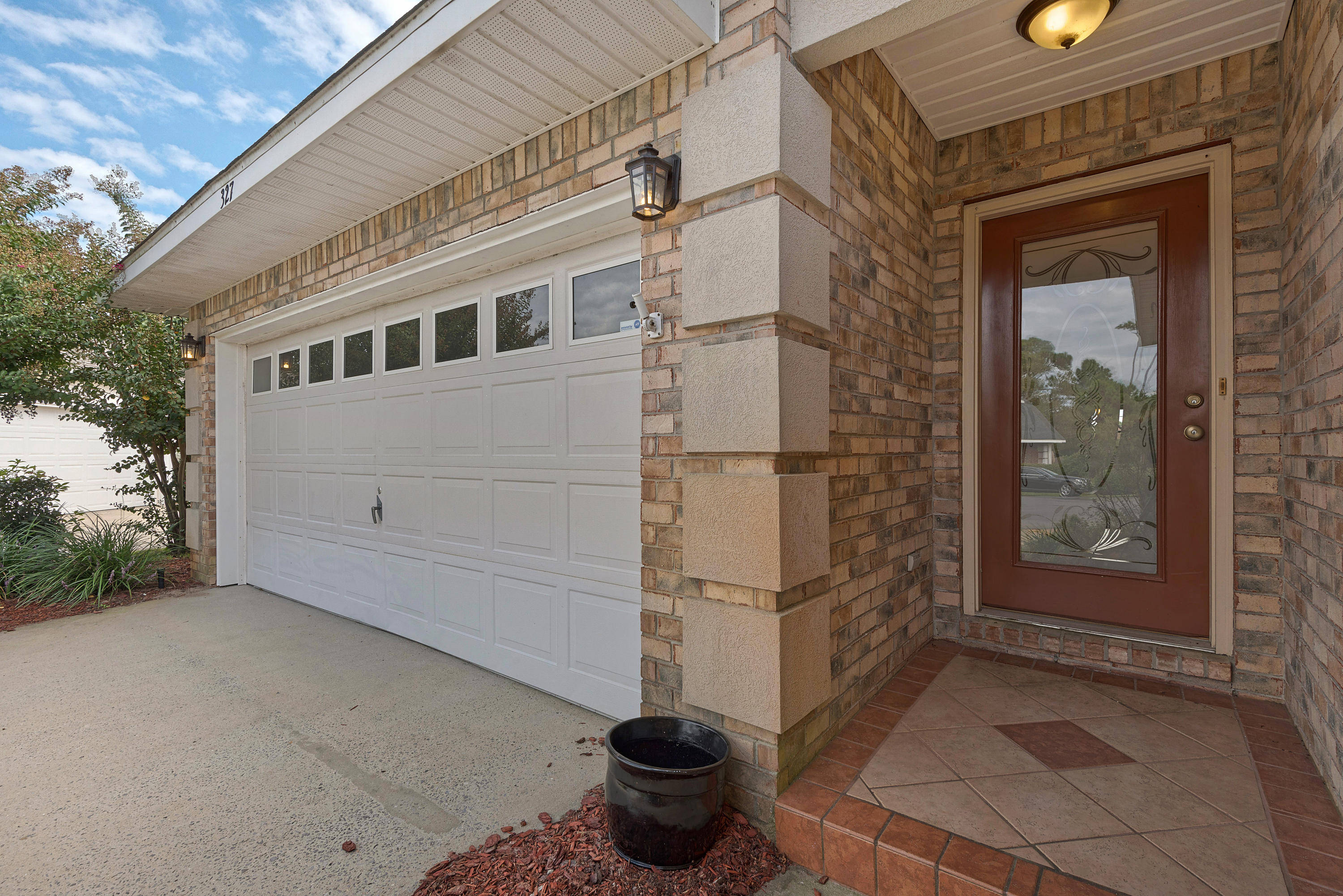 EMERALD LAKES PH 3 - Residential