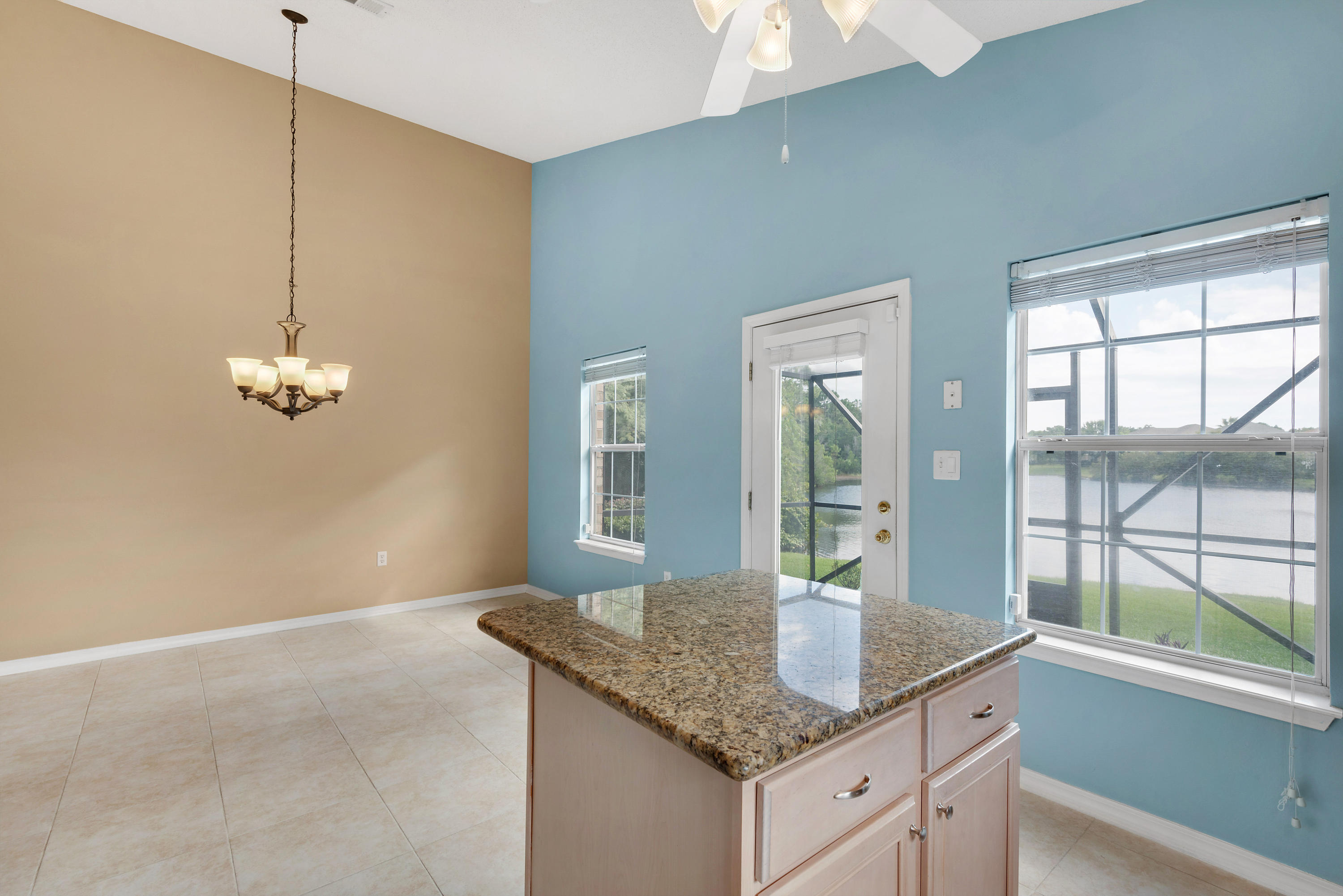 EMERALD LAKES PH 3 - Residential