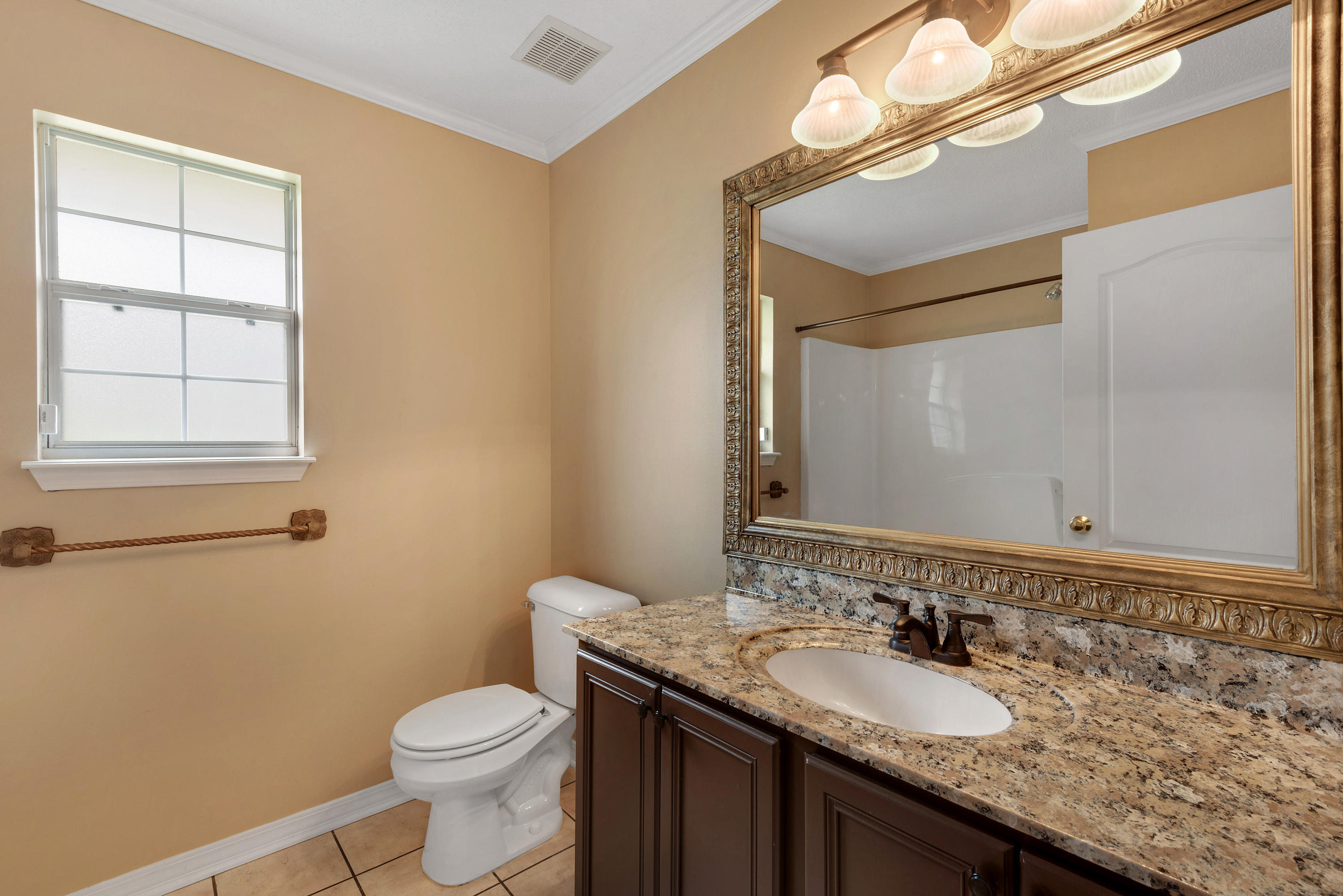 EMERALD LAKES PH 3 - Residential