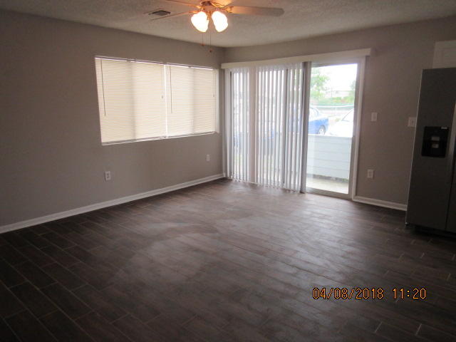 SURFSONG CONDO OF DESTIN - Residential