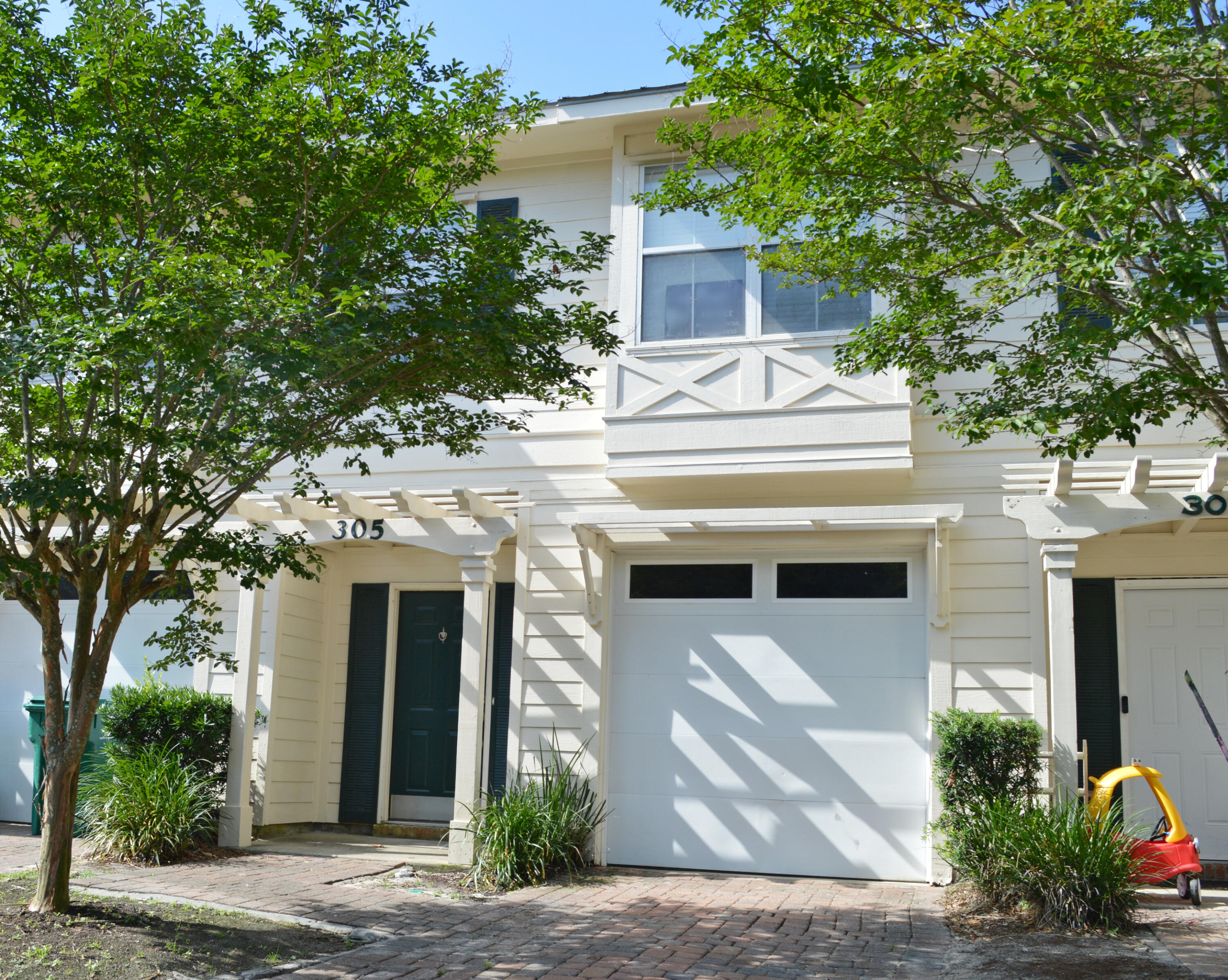 OLD BAY T/H - Residential