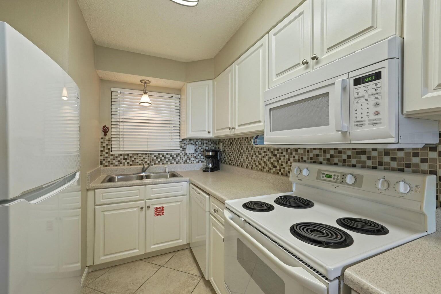 JETTY EAST CONDO - Residential