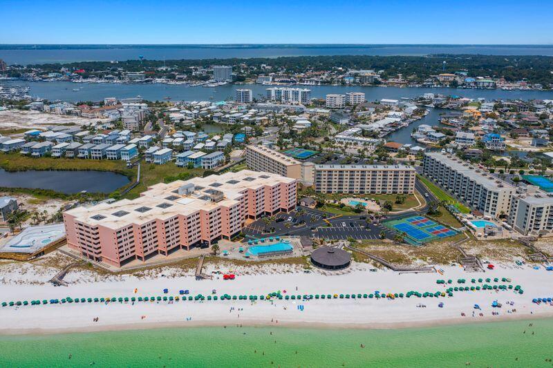 JETTY EAST CONDO - Residential
