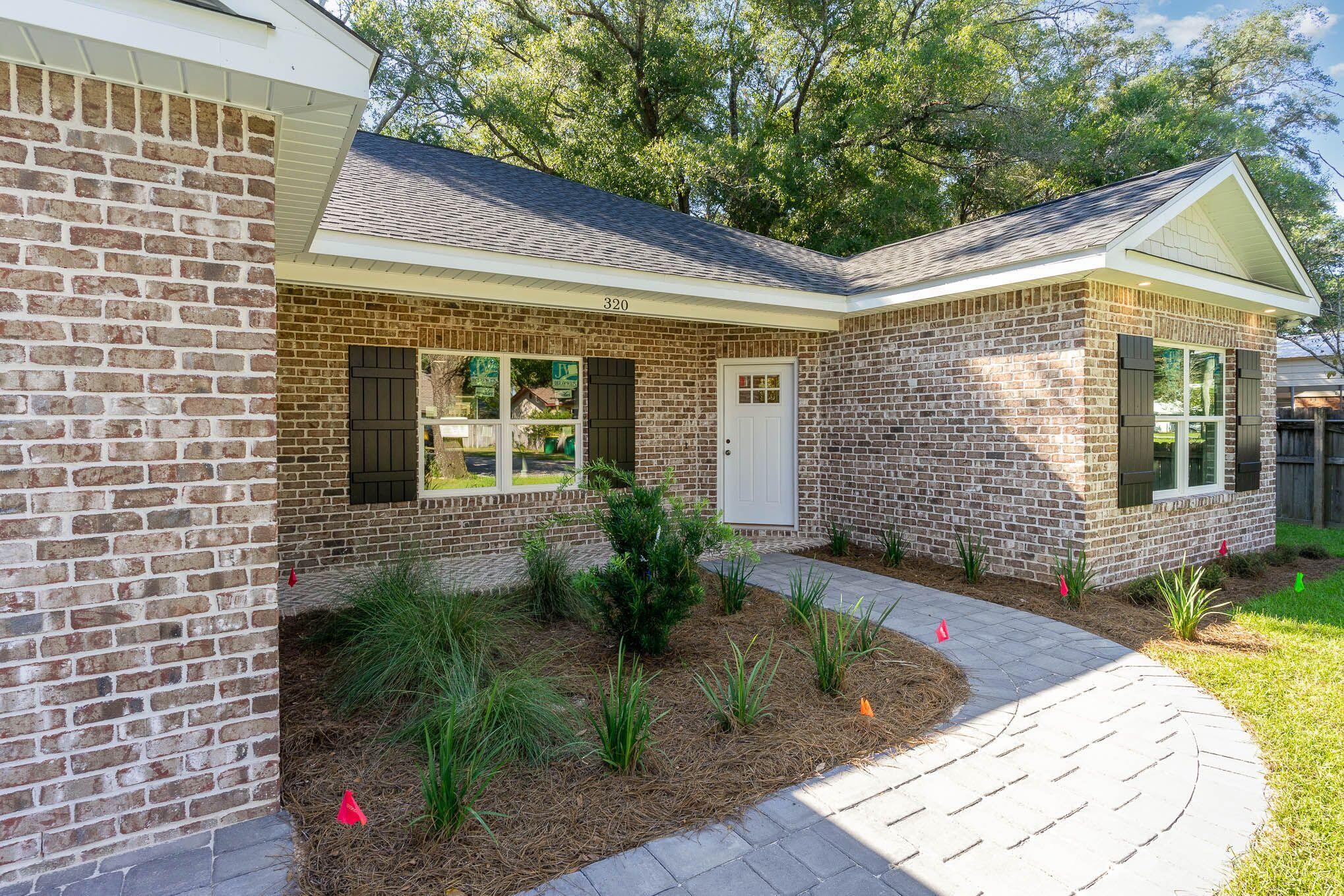 MEIGS S/D NICEVILLE LOT 30 BLK 8 - Residential