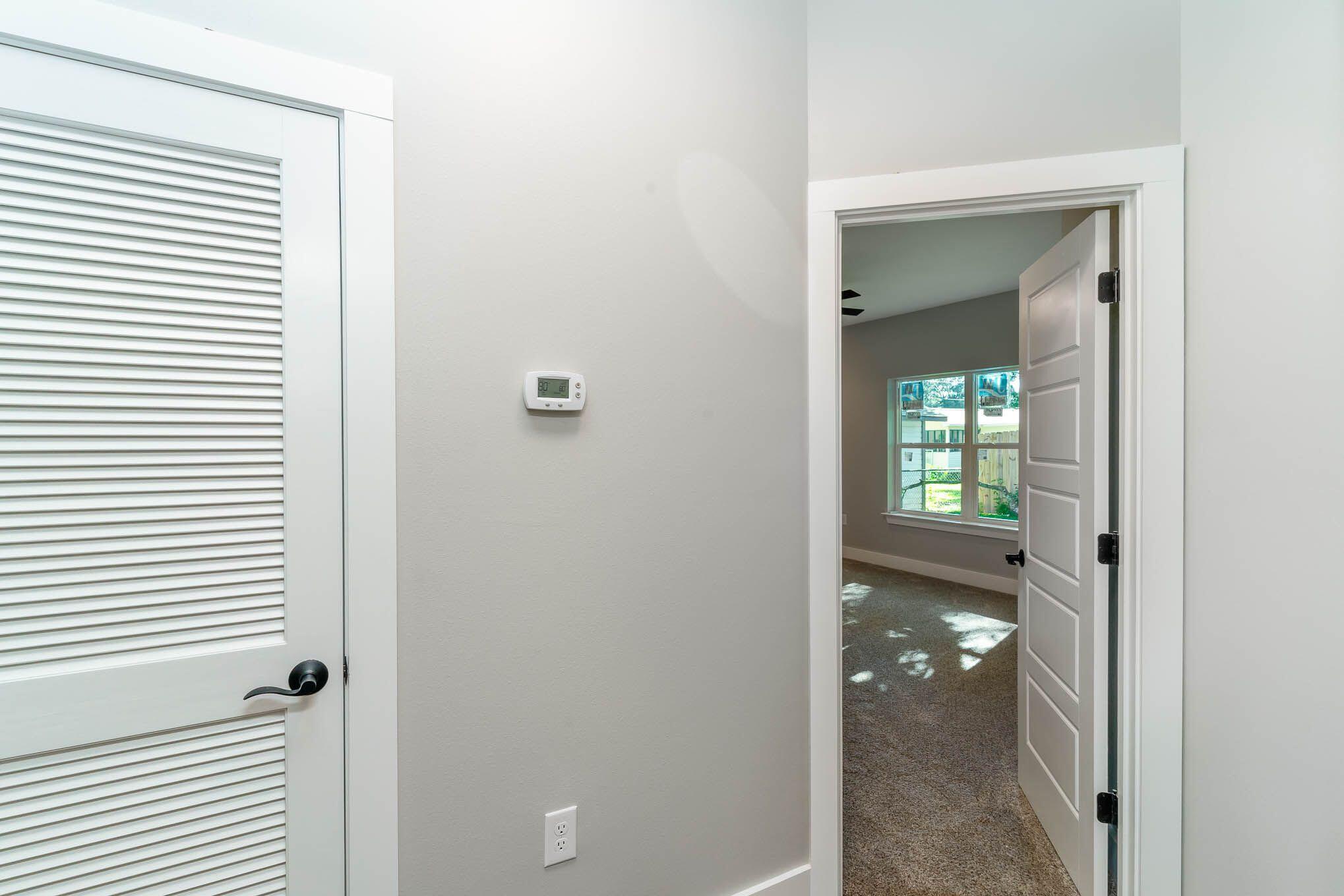 MEIGS S/D NICEVILLE LOT 30 BLK 8 - Residential