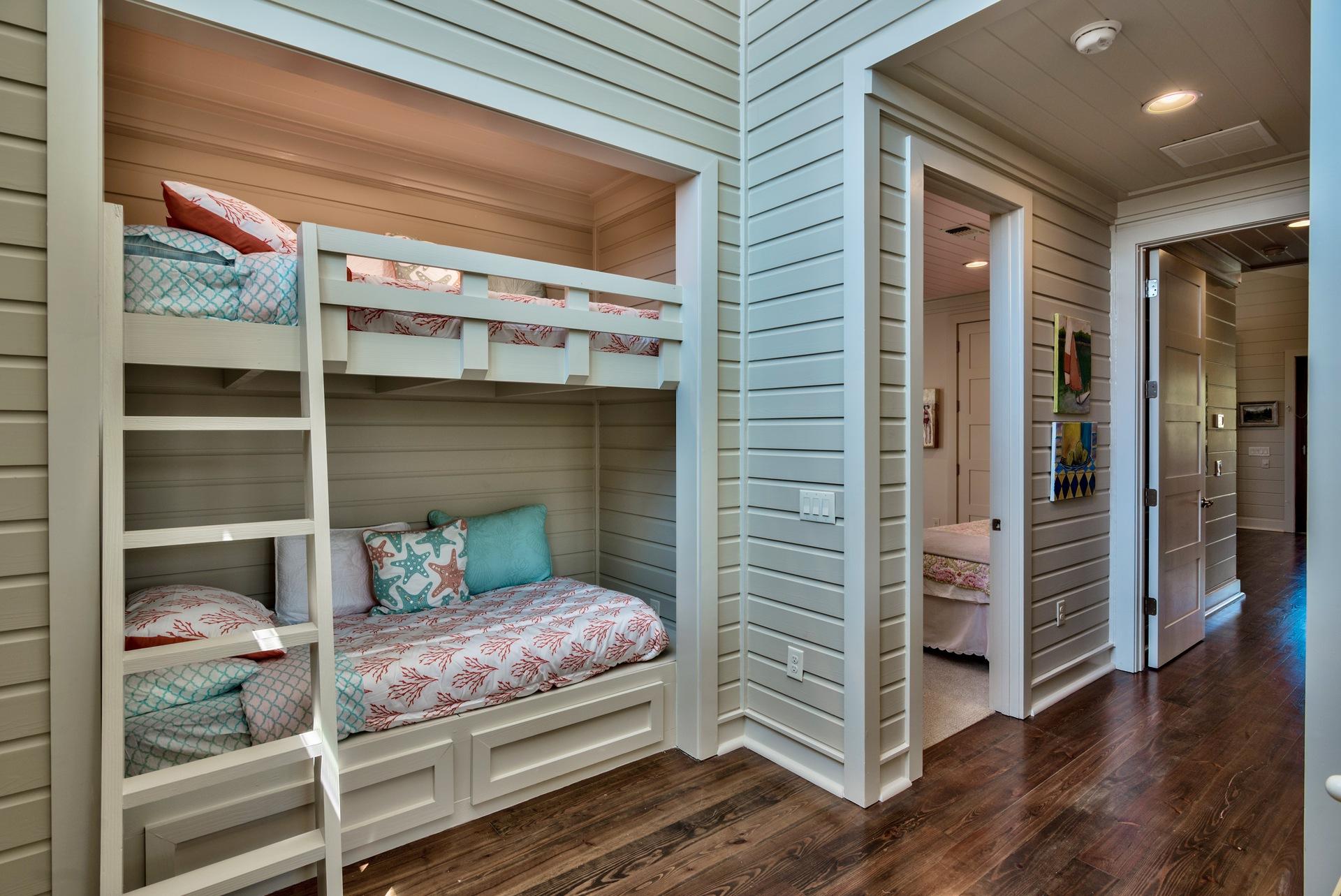 CRYSTAL BEACH - Residential