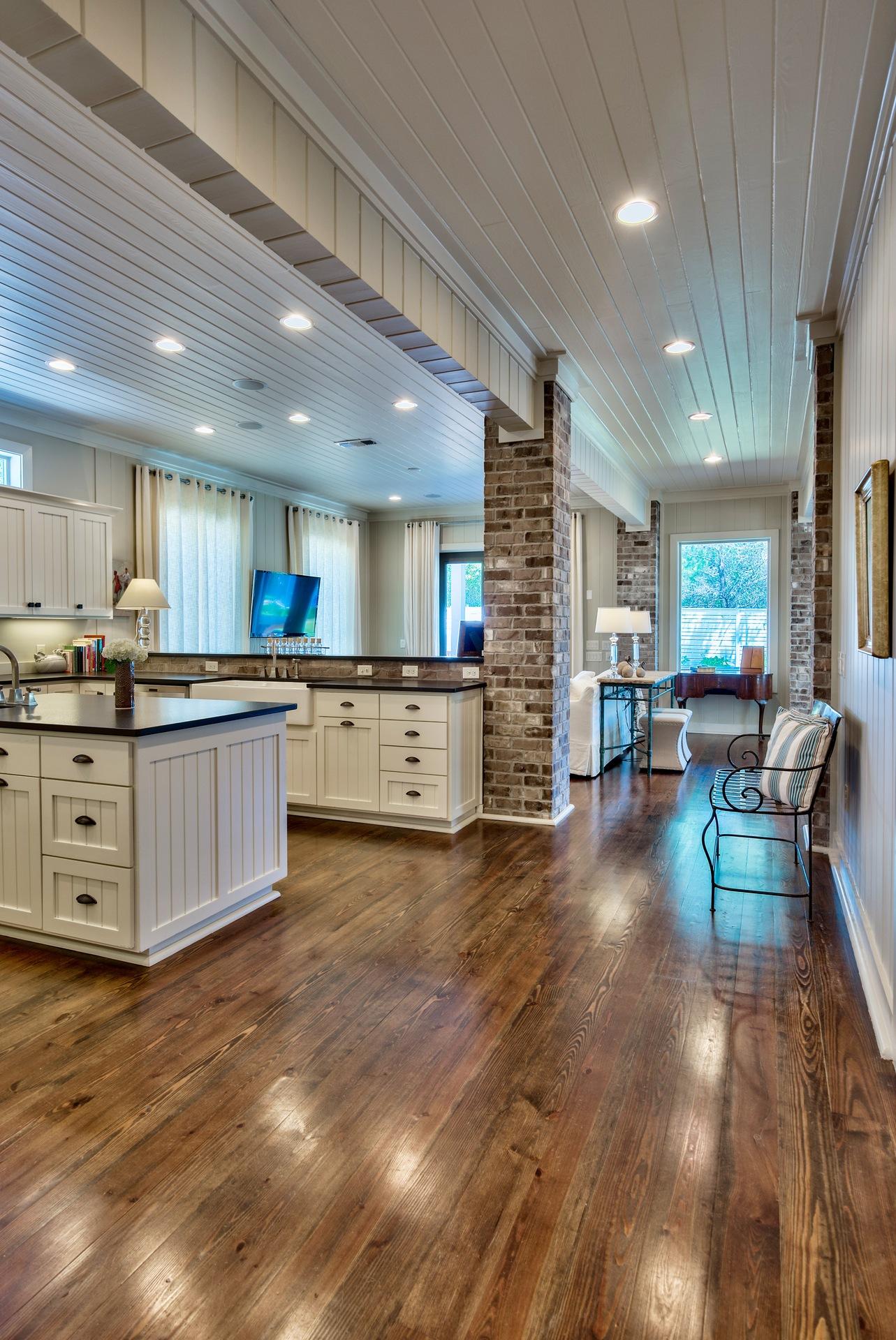 CRYSTAL BEACH - Residential