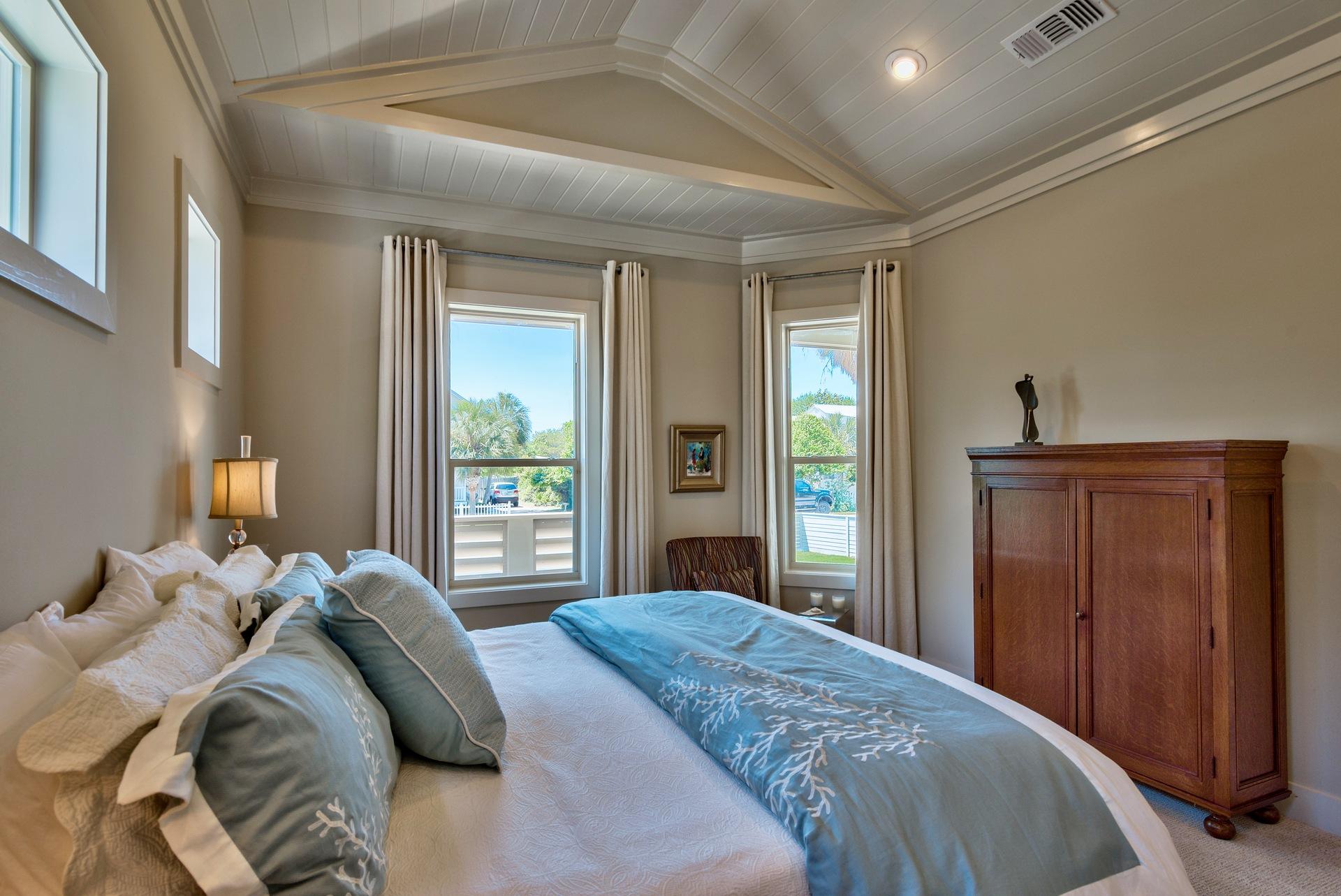 CRYSTAL BEACH - Residential