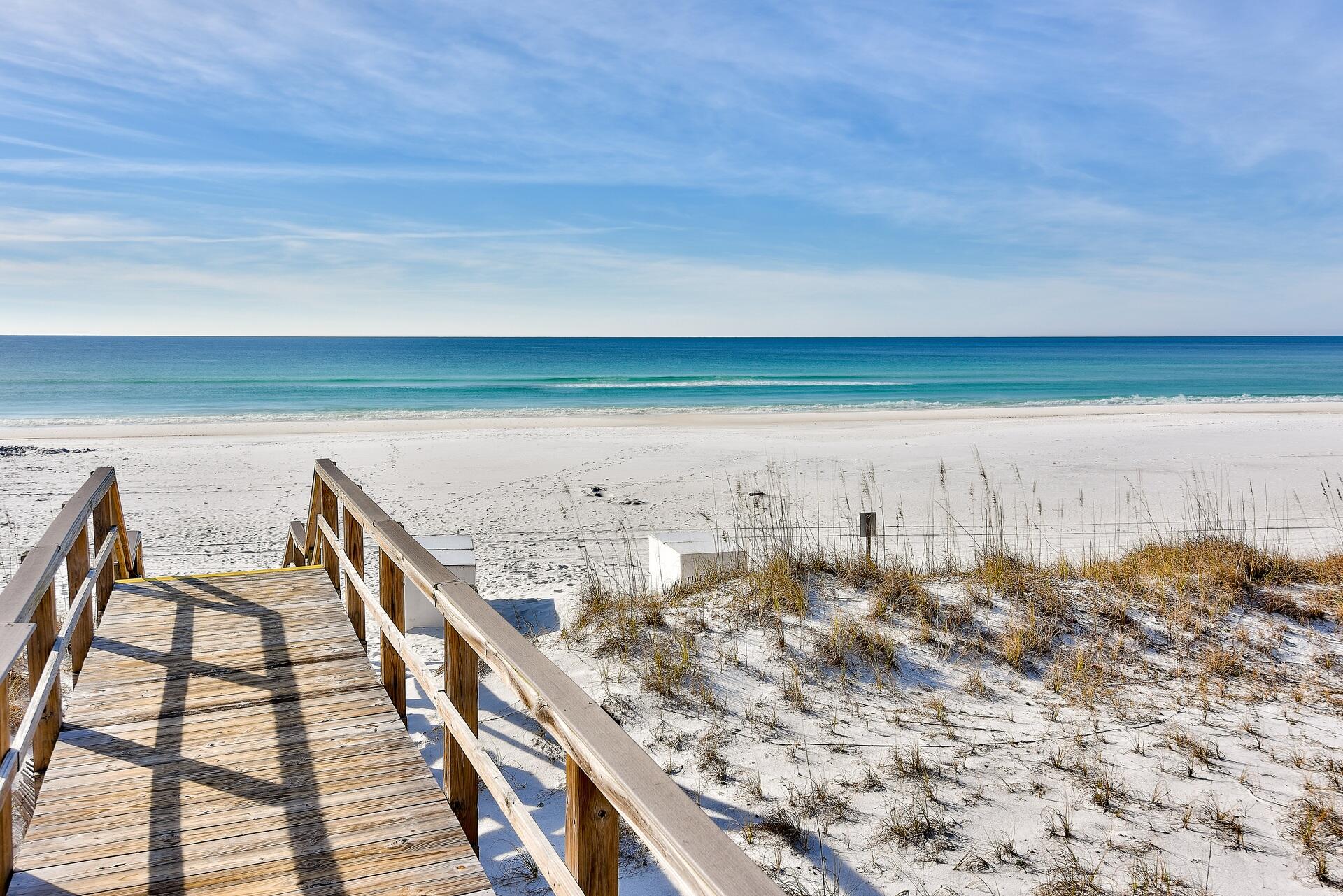 MAINSAIL CONDO PH 5 - Residential