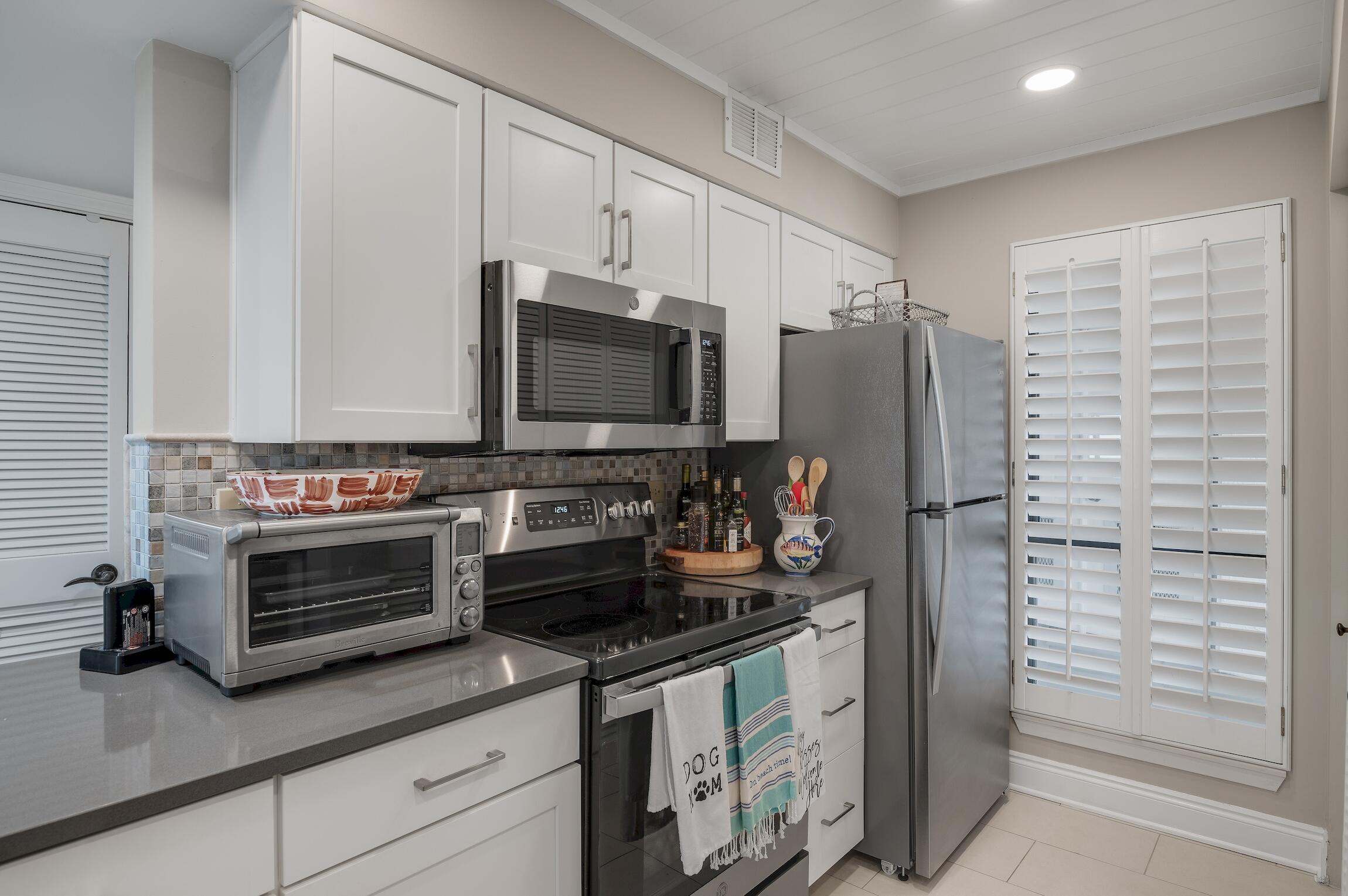 MAINSAIL CONDO PH 5 - Residential