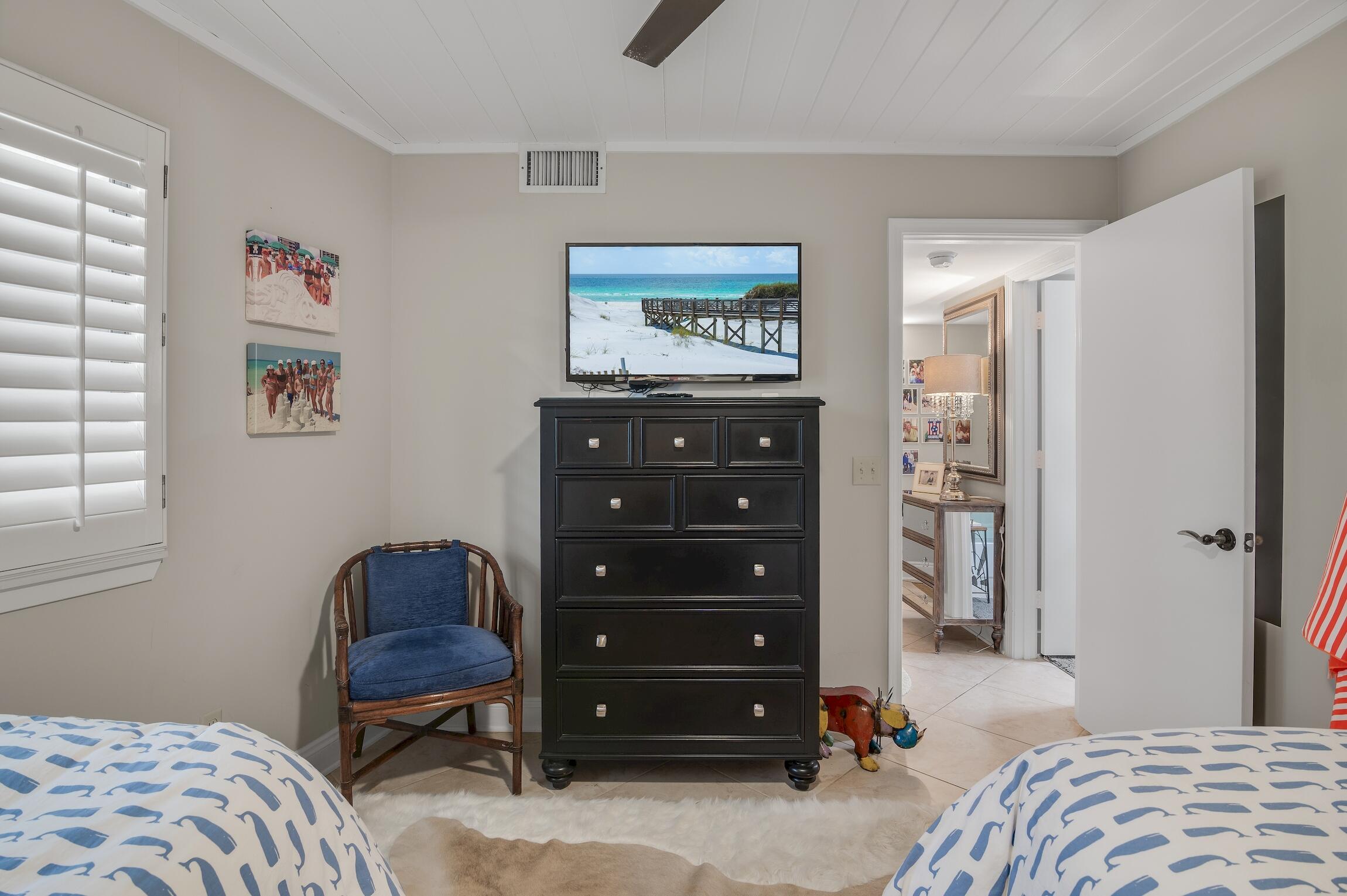 MAINSAIL CONDO PH 5 - Residential