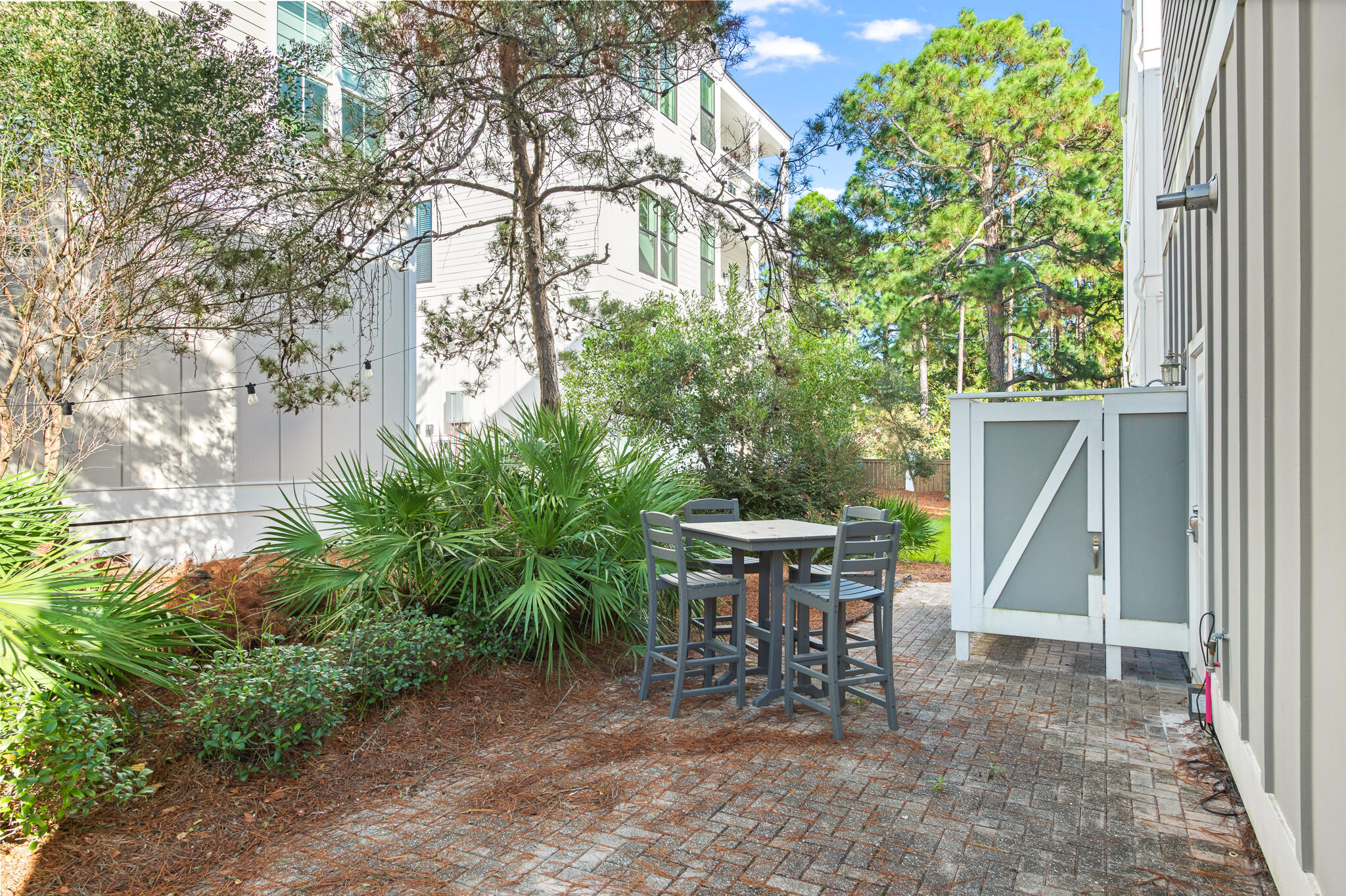 COTTAGES AT SEAGROVE - Residential