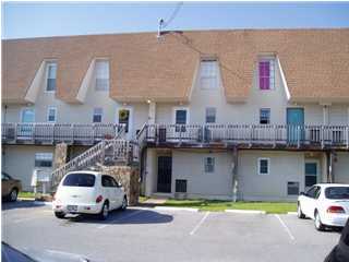 ISLANDWOOD CONDO - Residential Lease