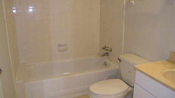 ISLANDWOOD CONDO - Residential Lease