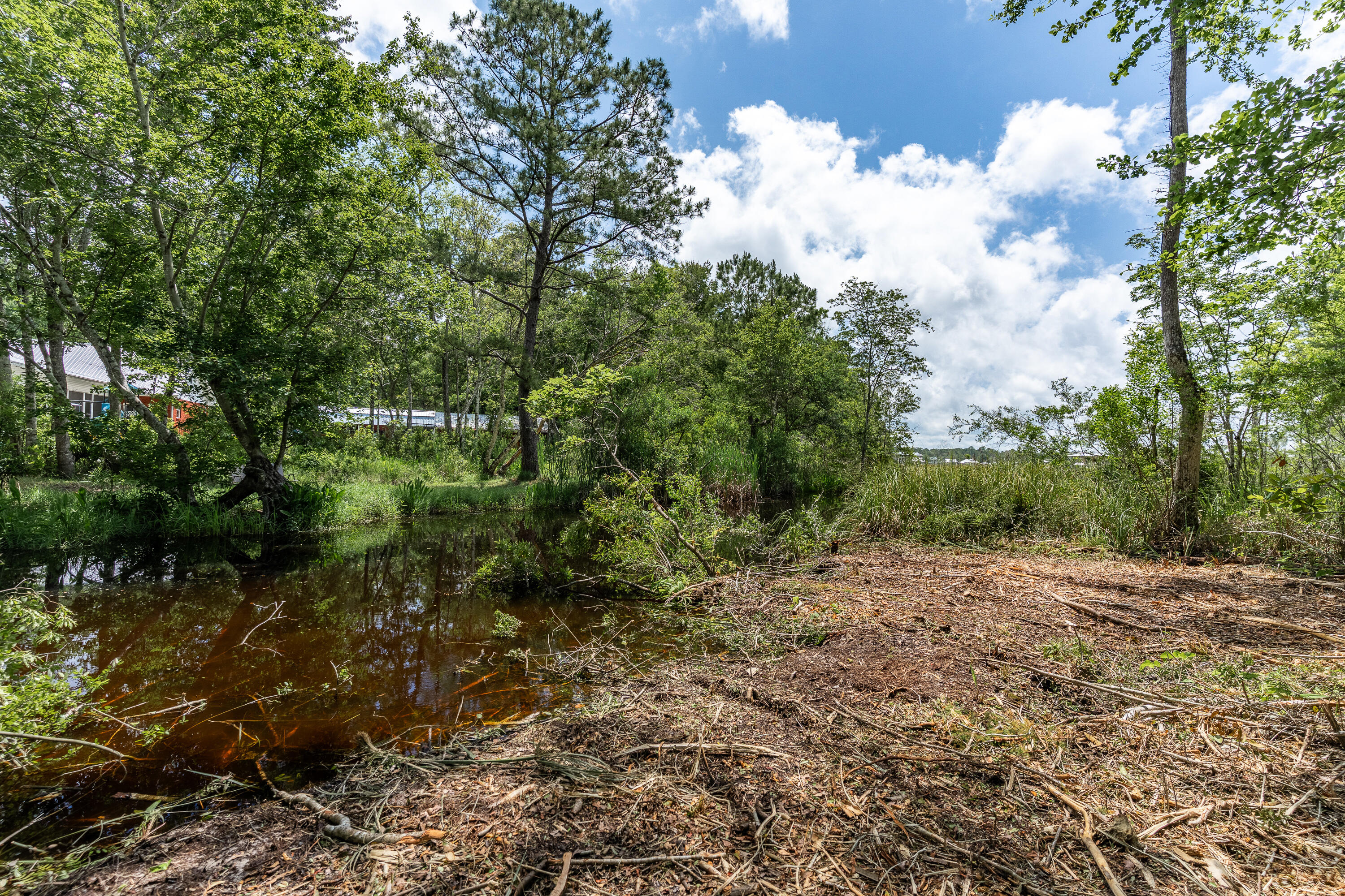 CROSS CREEK SHORES - Land