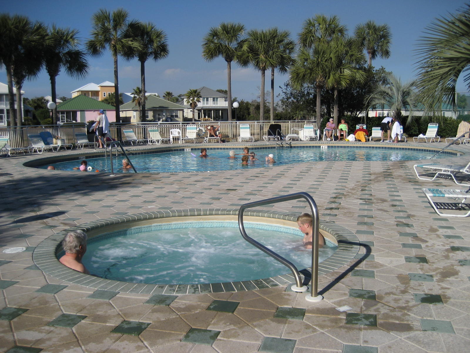 MARAVILLA III CONDO - Residential