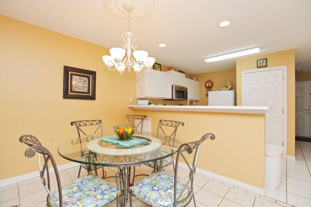 MARAVILLA III CONDO - Residential