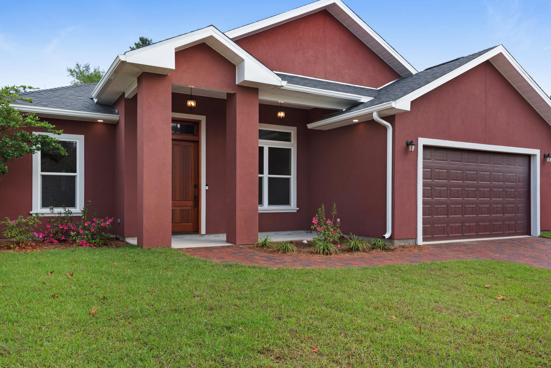 CHARDONNAY ESTATES - Residential