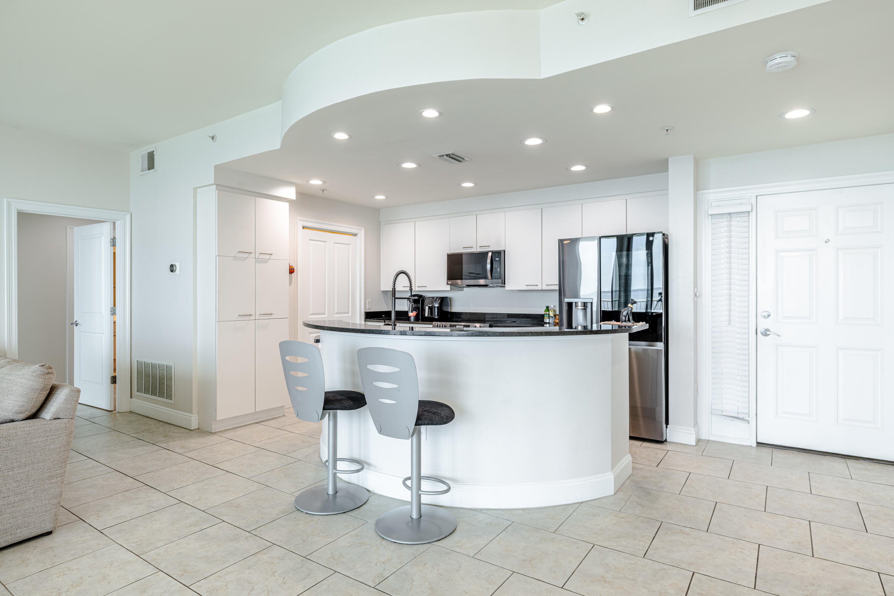 MARINA LANDING - Residential