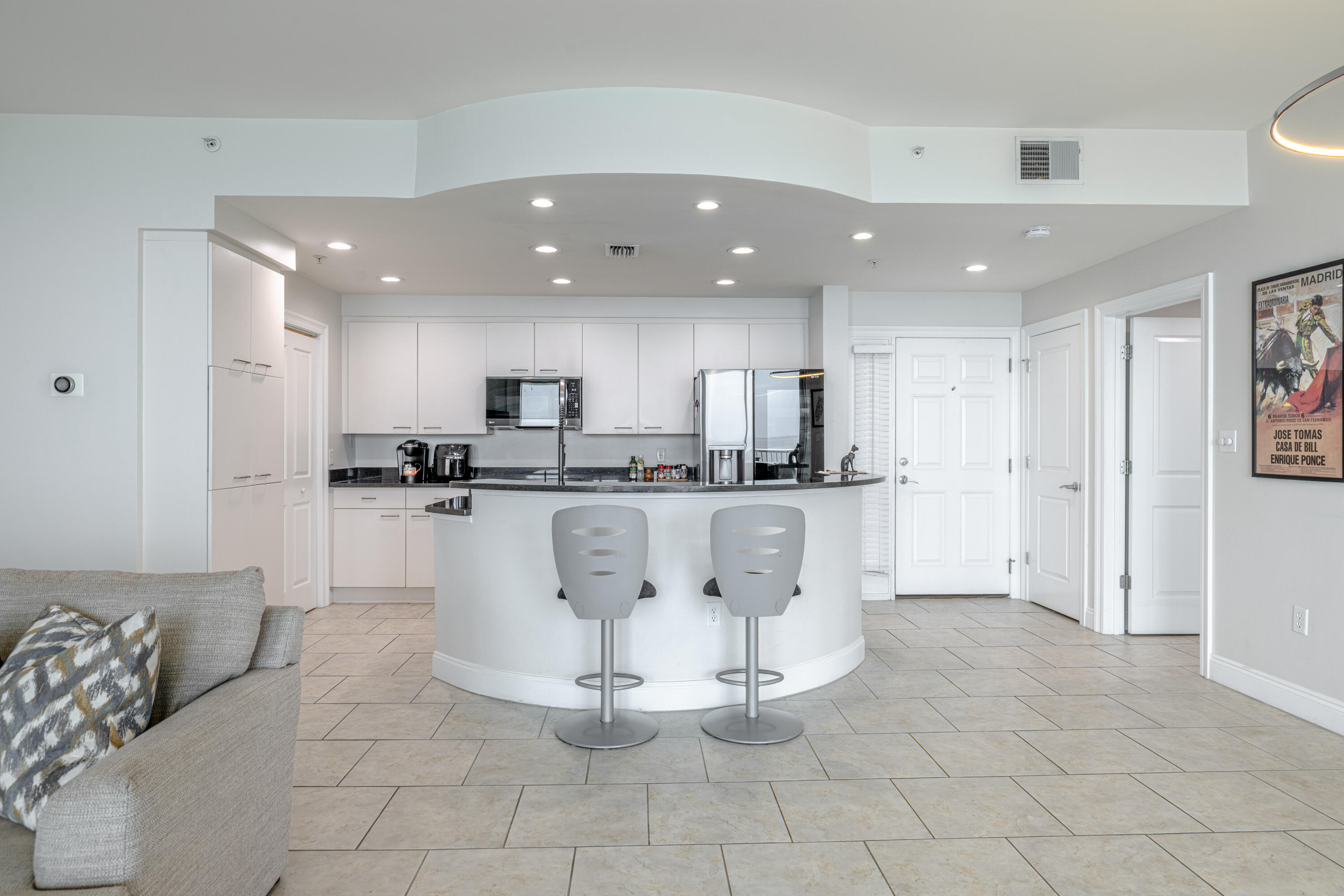MARINA LANDING - Residential