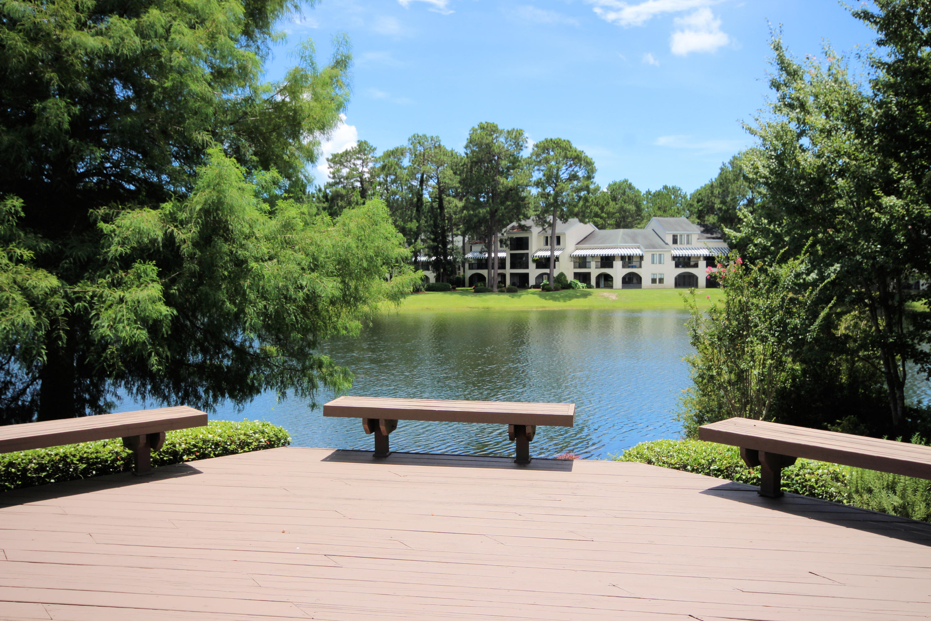 HIDDEN LAKES - Residential