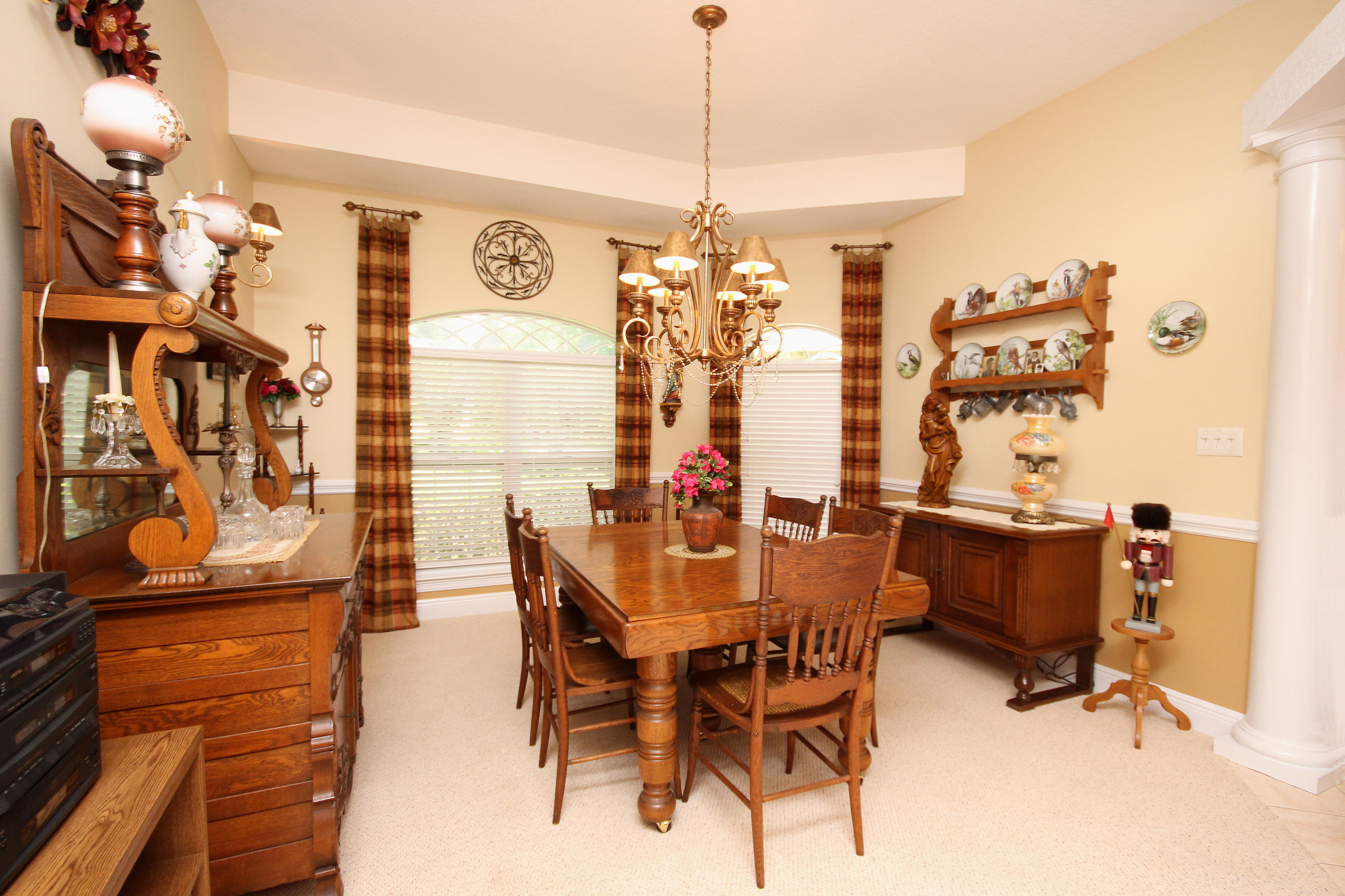 HIDDEN LAKES - Residential