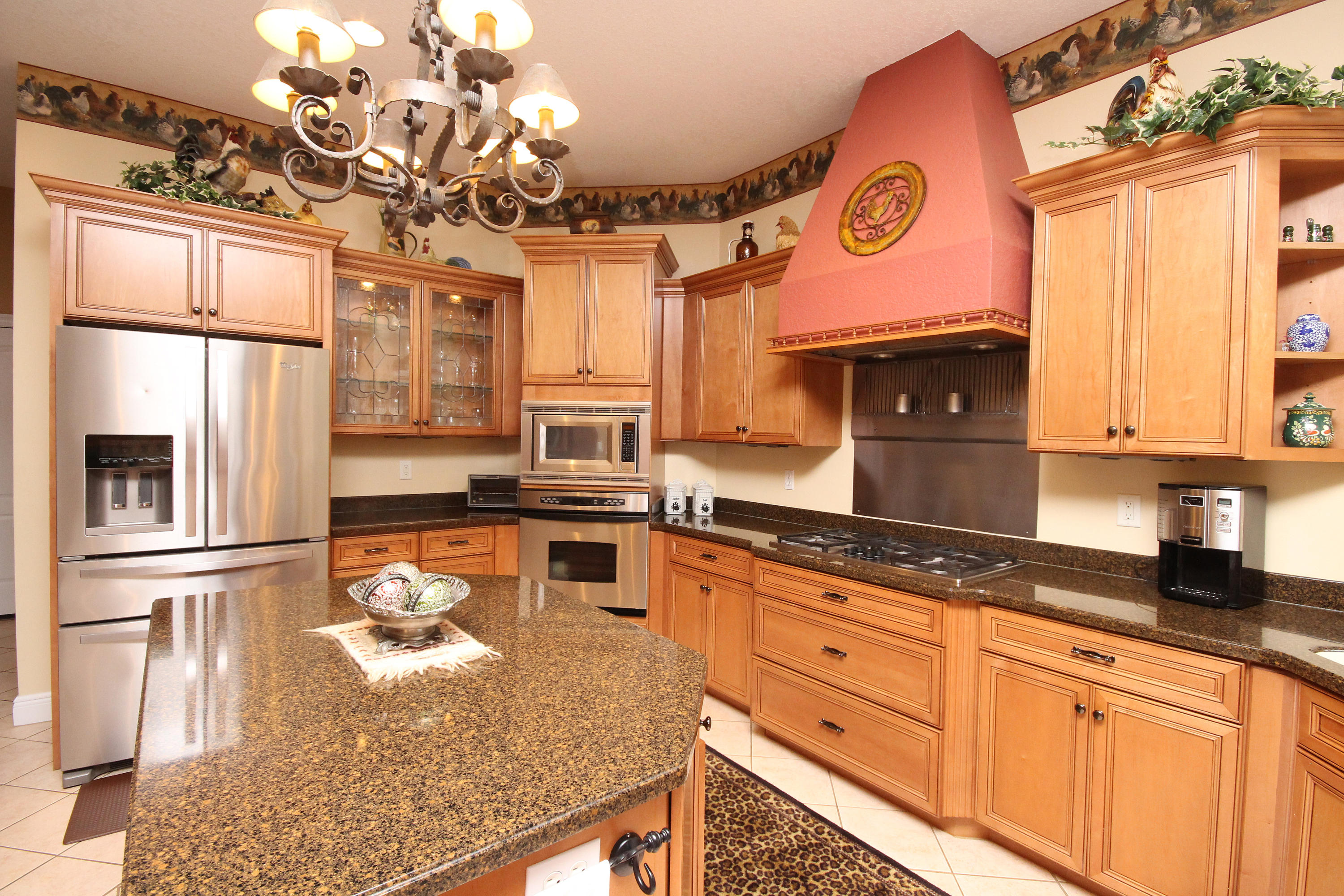 HIDDEN LAKES - Residential