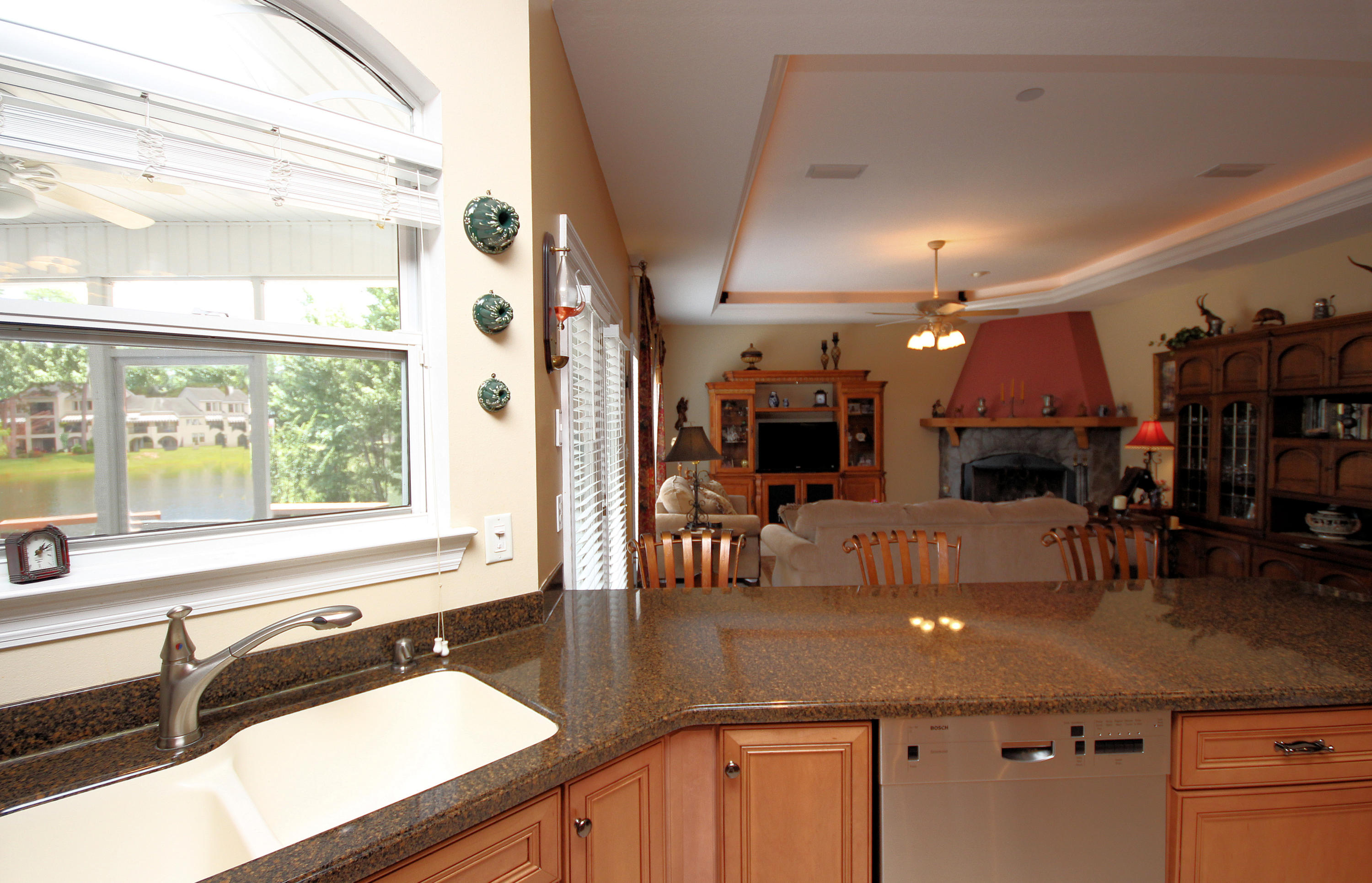 HIDDEN LAKES - Residential