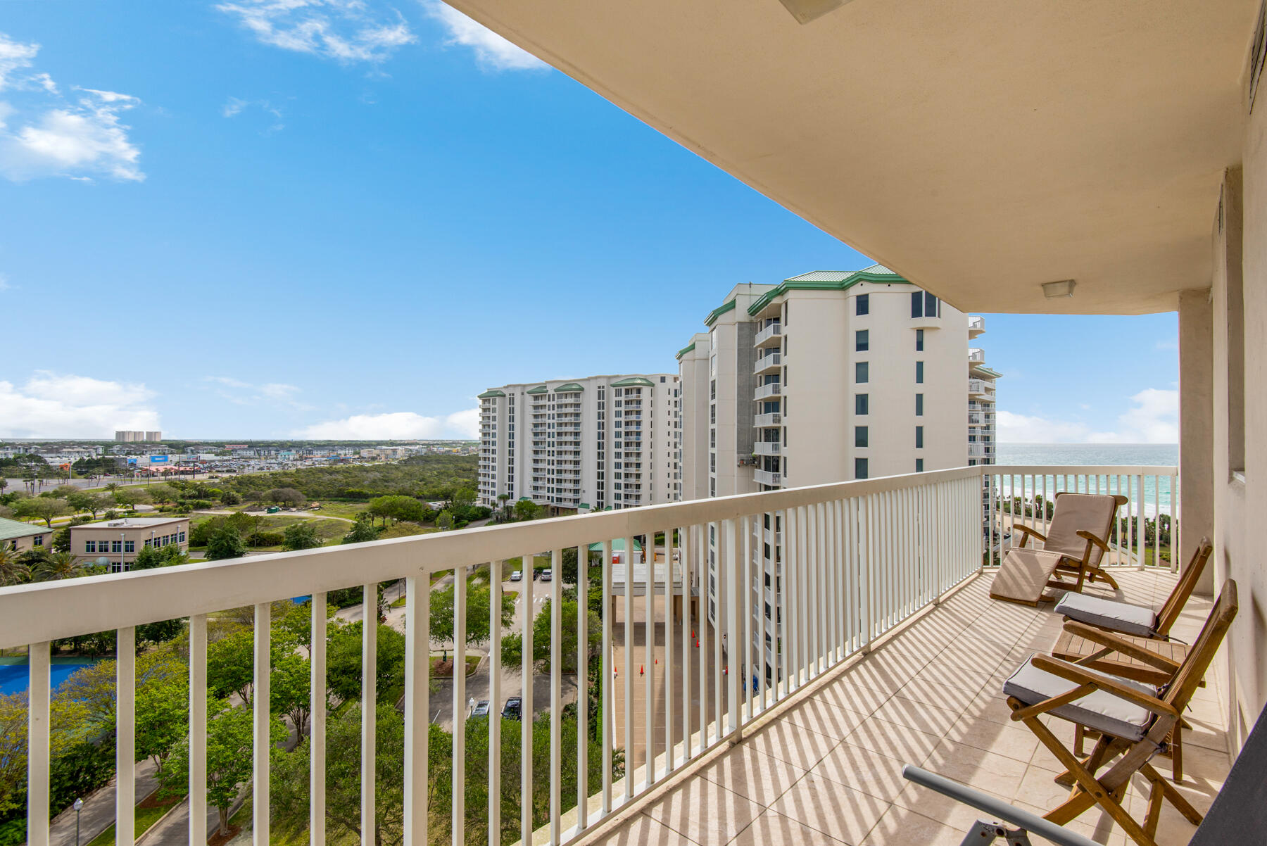 ST. LUCIA AT SILVER SHELLS - Residential